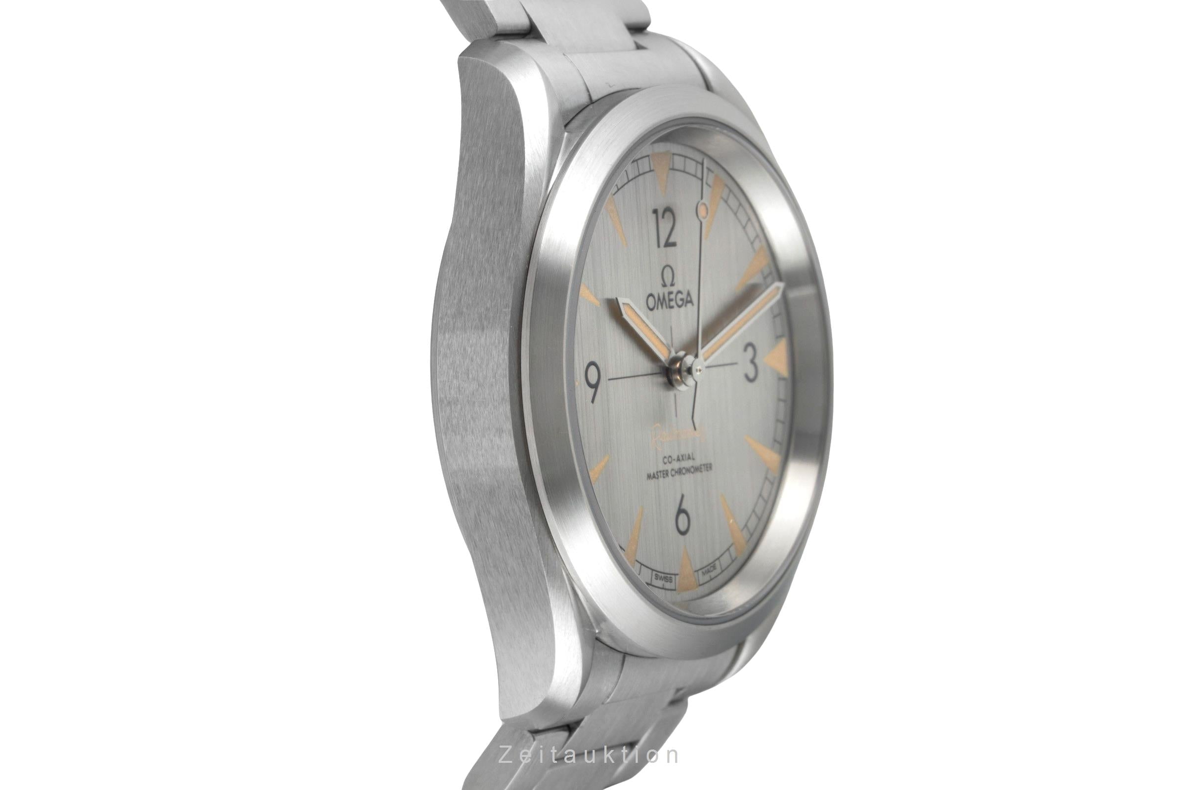 Omega Railmaster steel automatic men's watch 220.10.40.20.06.001 LP: 8200EUR  [2601699]