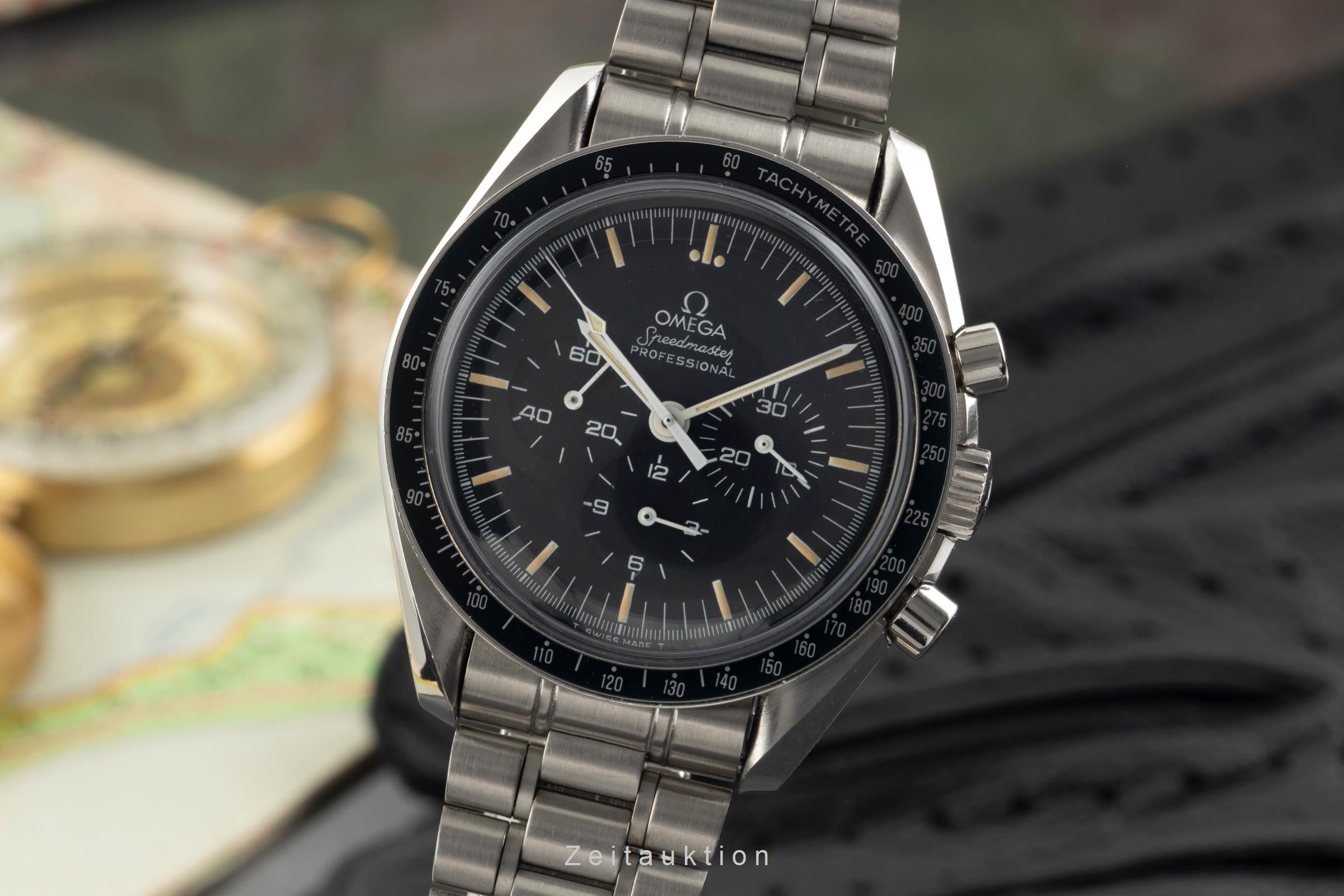 Omega Speedmaster Moonwatch chronographe acier à remontage manuel montre pour hommes 3590.50.00 LP: 7600EUR  [2601753]