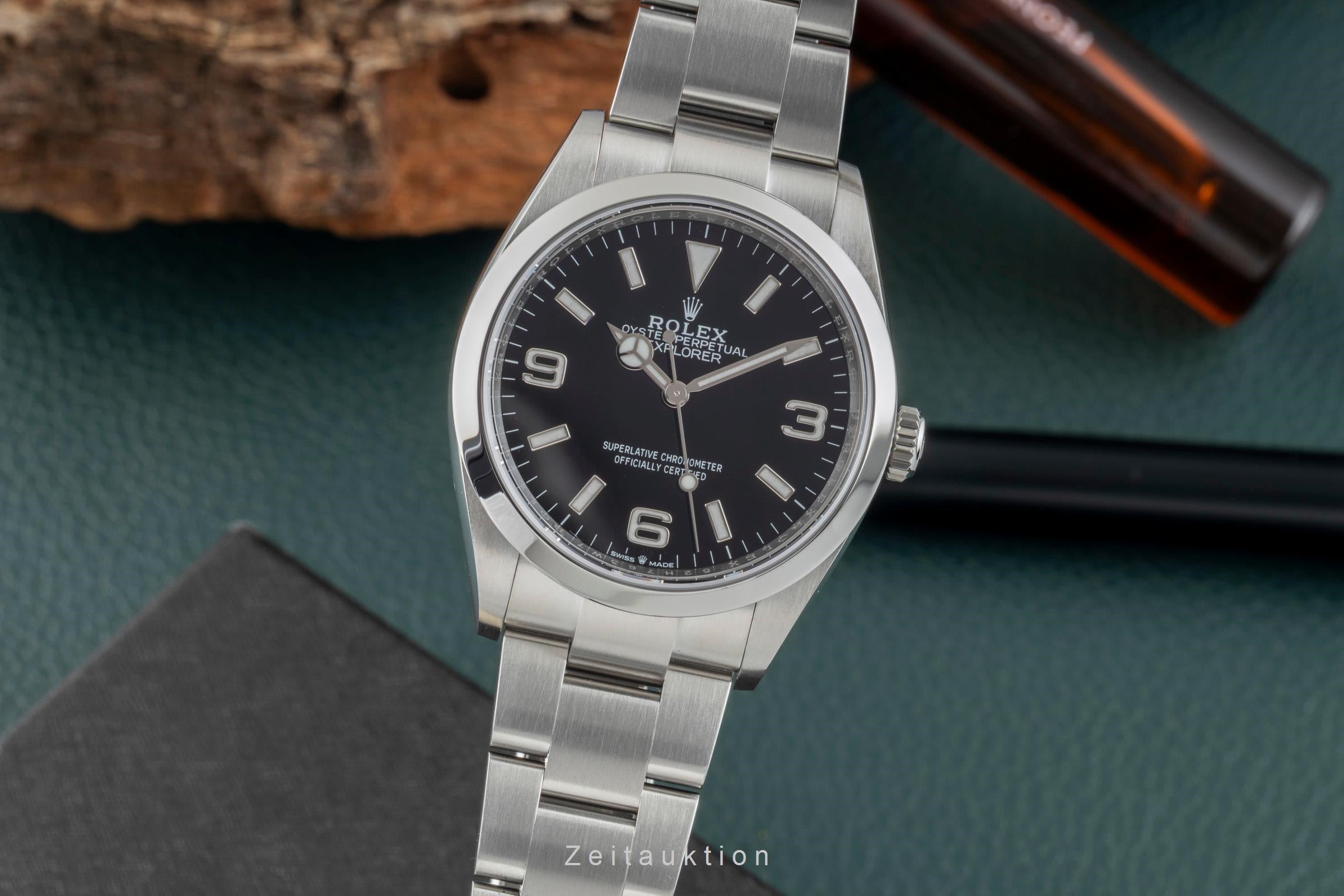 Rolex Explorer steel automatic men's watch 124270  [2601779]