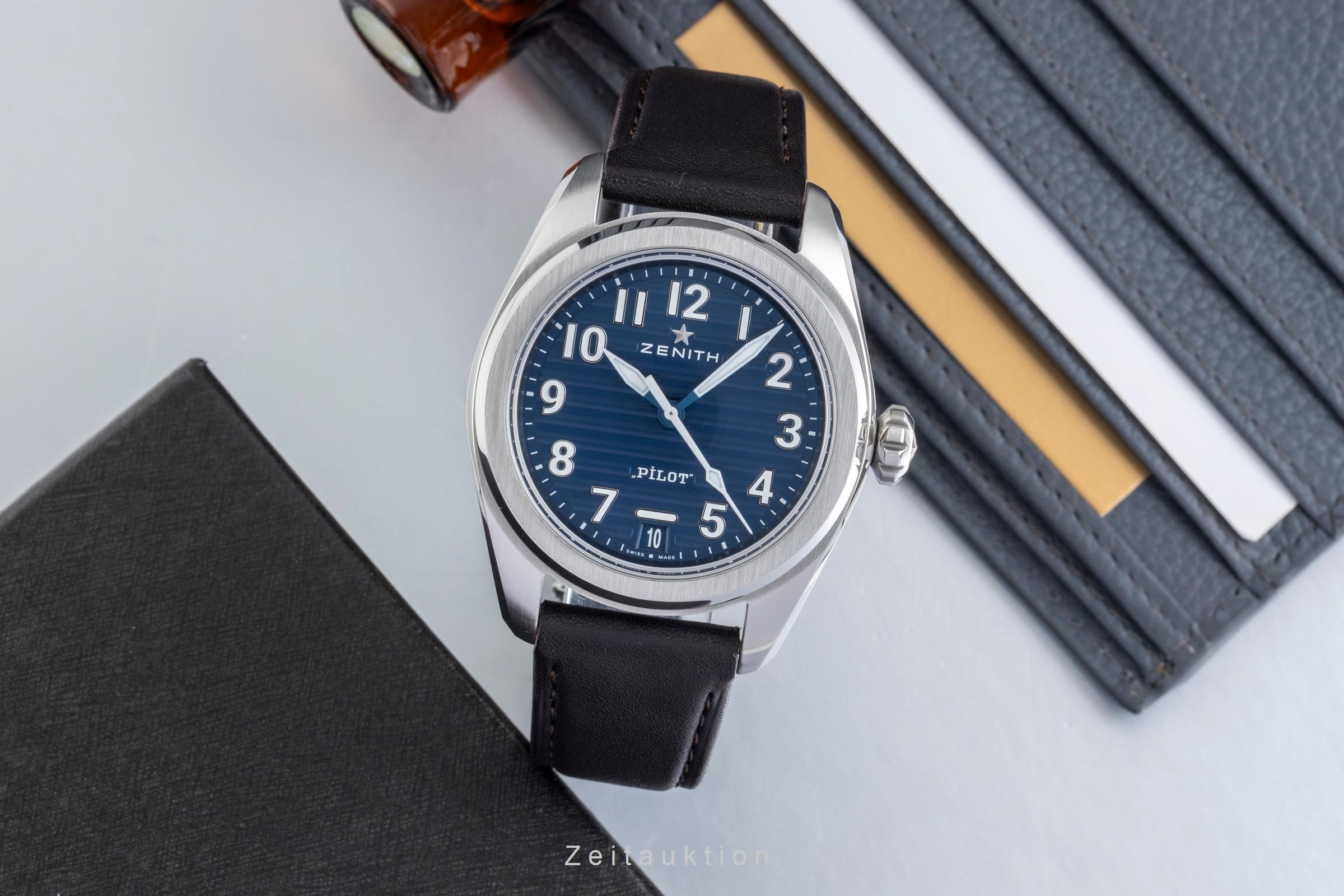 Zenith Pilot steel automatic men's watch 03.4000.3620/51.I003 LP: 8500EUR  [2601816]