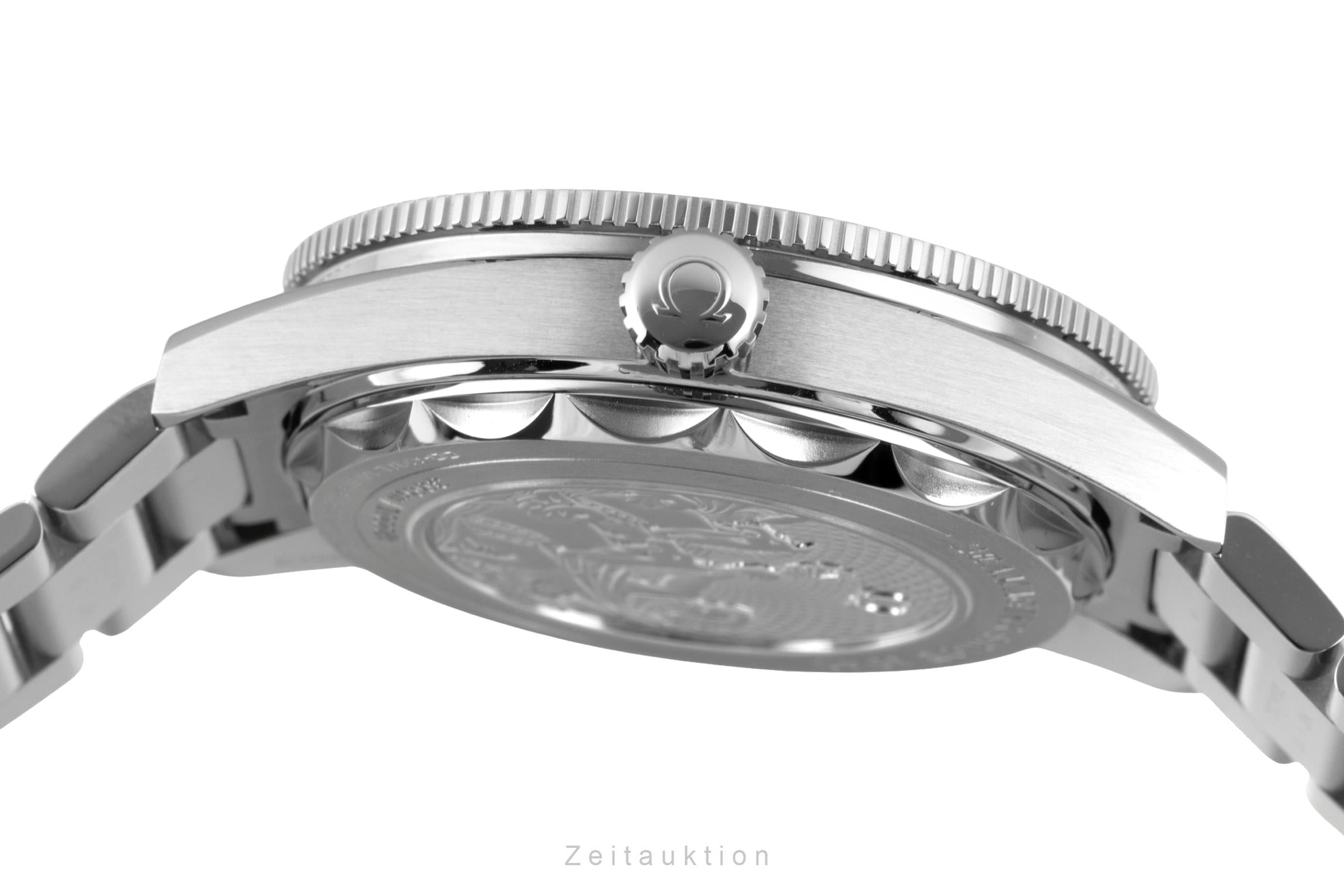 Omega Seamaster 300 Stahl Automatik Ref. 234.30.41.21.03.002 B&P NP: 8100,- € [2601821]