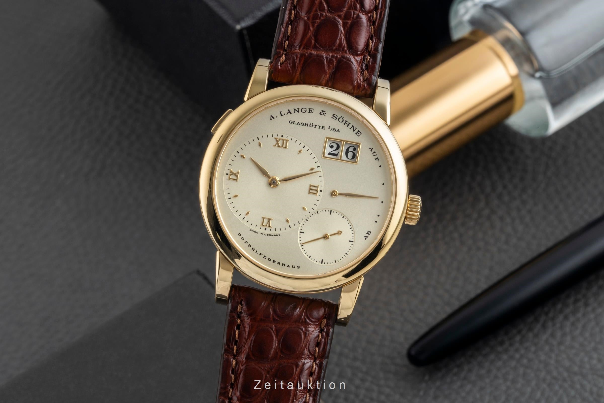 A. Lange & Söhne Lange 1 18 ct gold manual winding men's watch 101.021  [2601825]