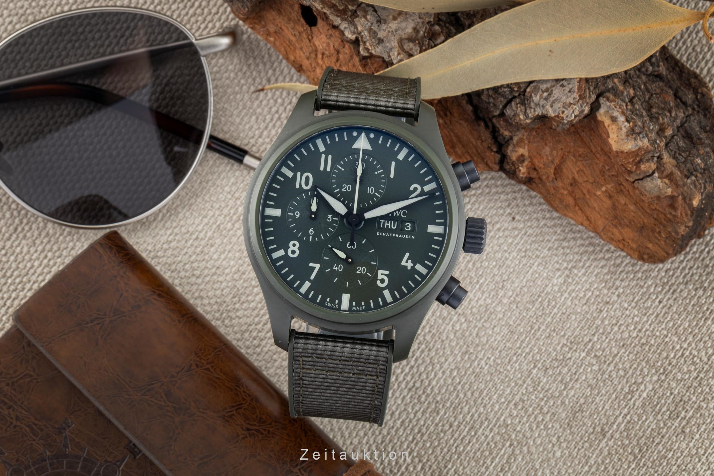 IWC Fliegerchronograph chronographe céramique / titane automatique montre pour hommes IW389106 LP: 12700EUR  [2601831]