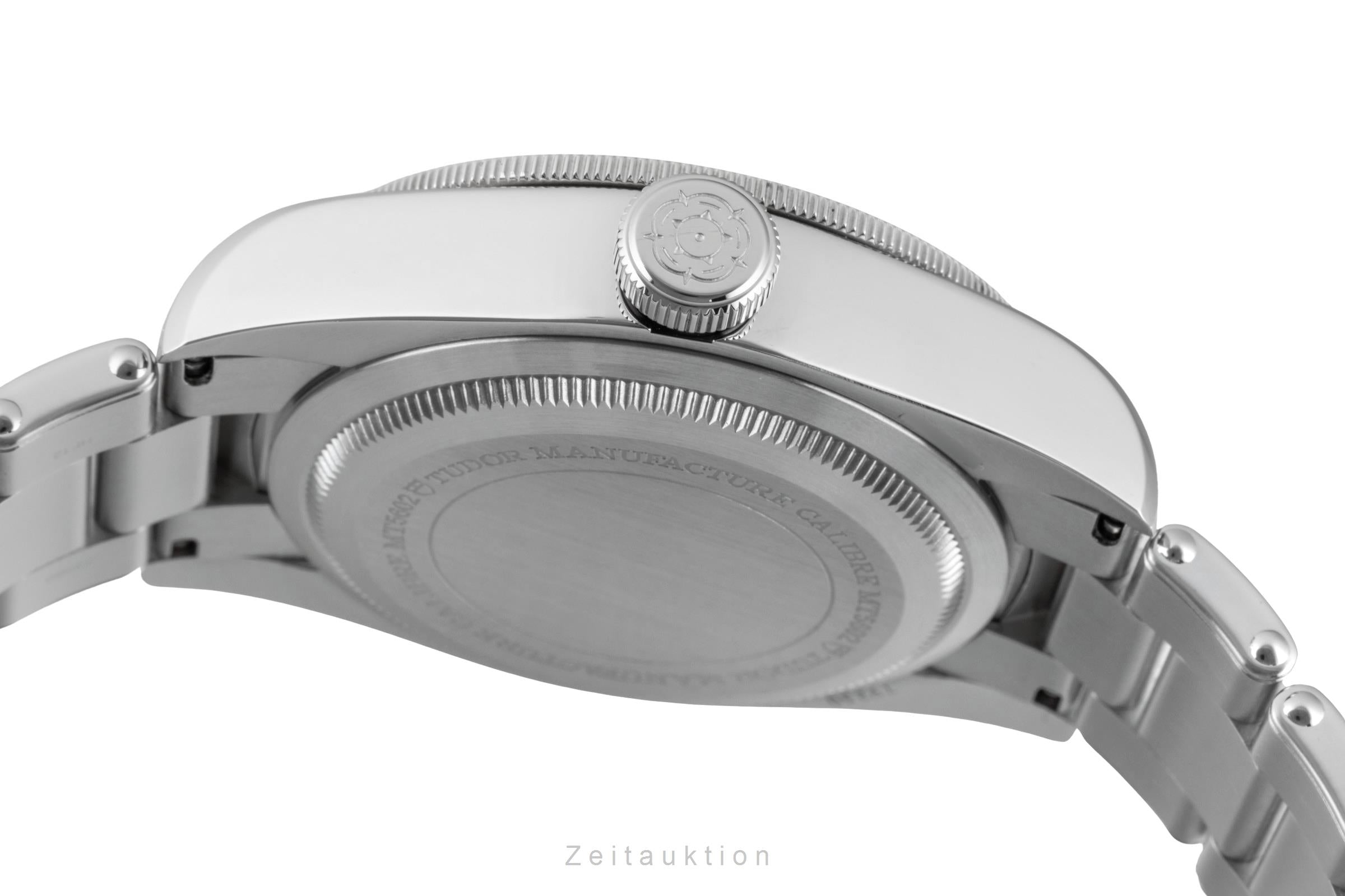 Tudor Black Bay steel automatic men's watch 79230N LP: 4740EUR  [2601860]