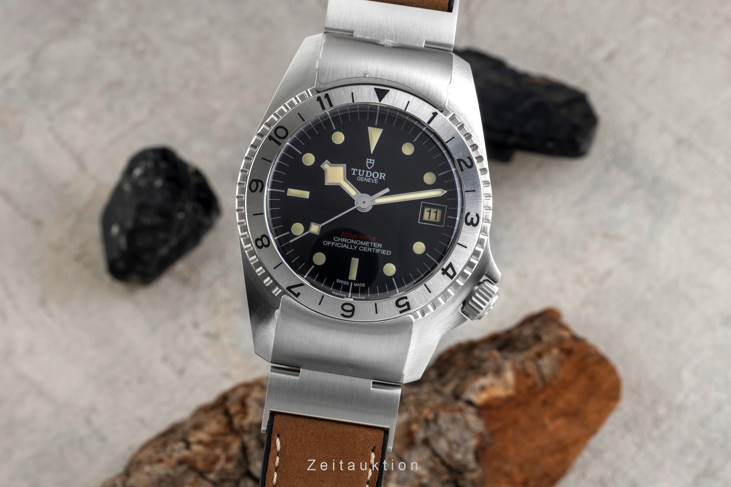 Tudor Black Bay steel automatic men's watch 70150  [2601887]