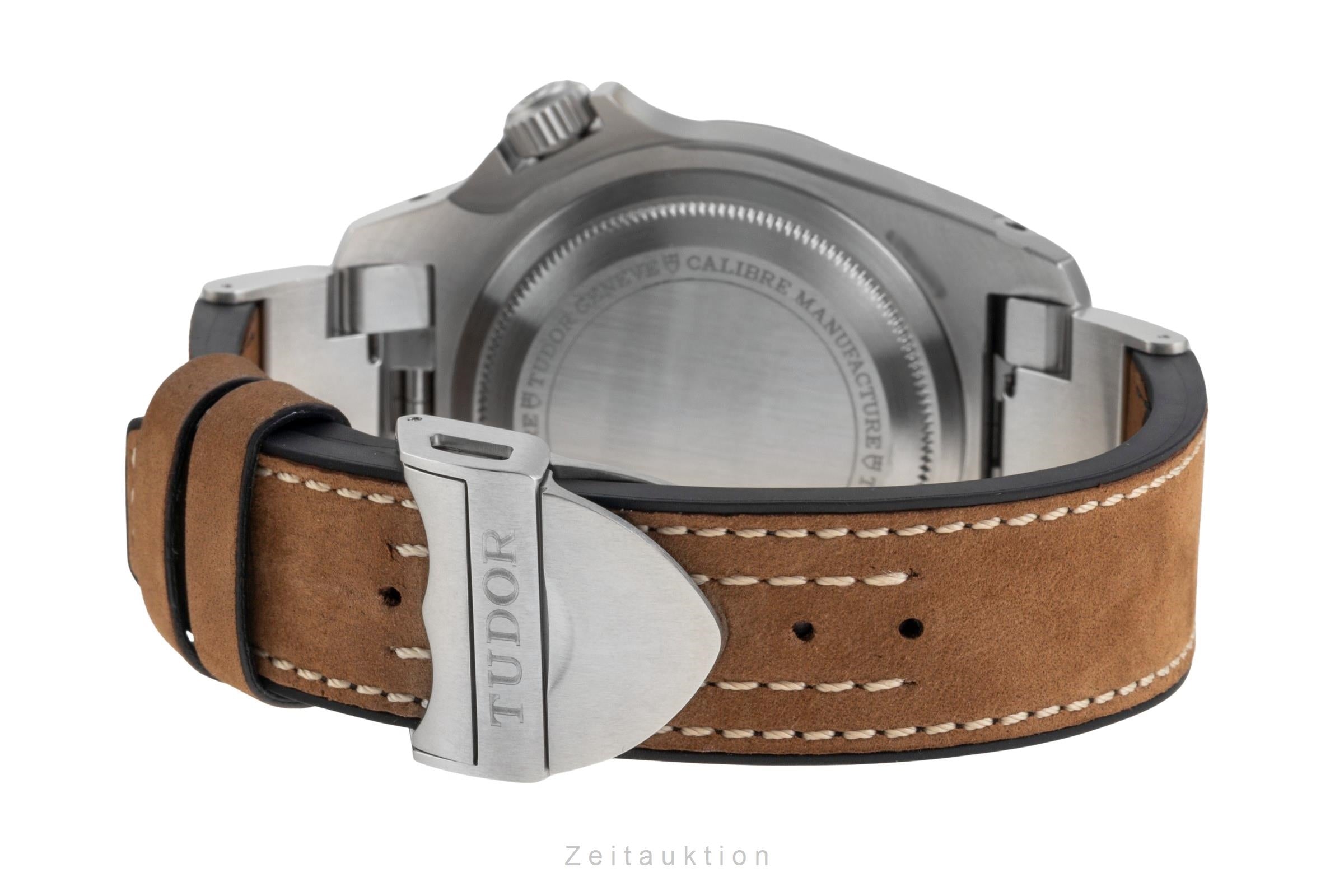 Tudor Black Bay steel automatic men's watch 70150  [2601887]