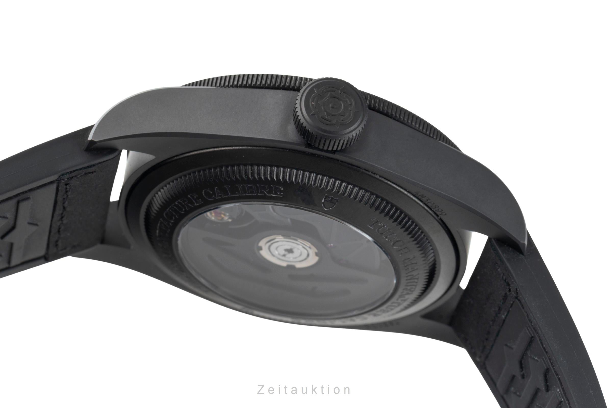 Tudor Black Bay ceramic / steel automatic men's watch M79210CNU-0007 LP: 5570EUR  [2601960]