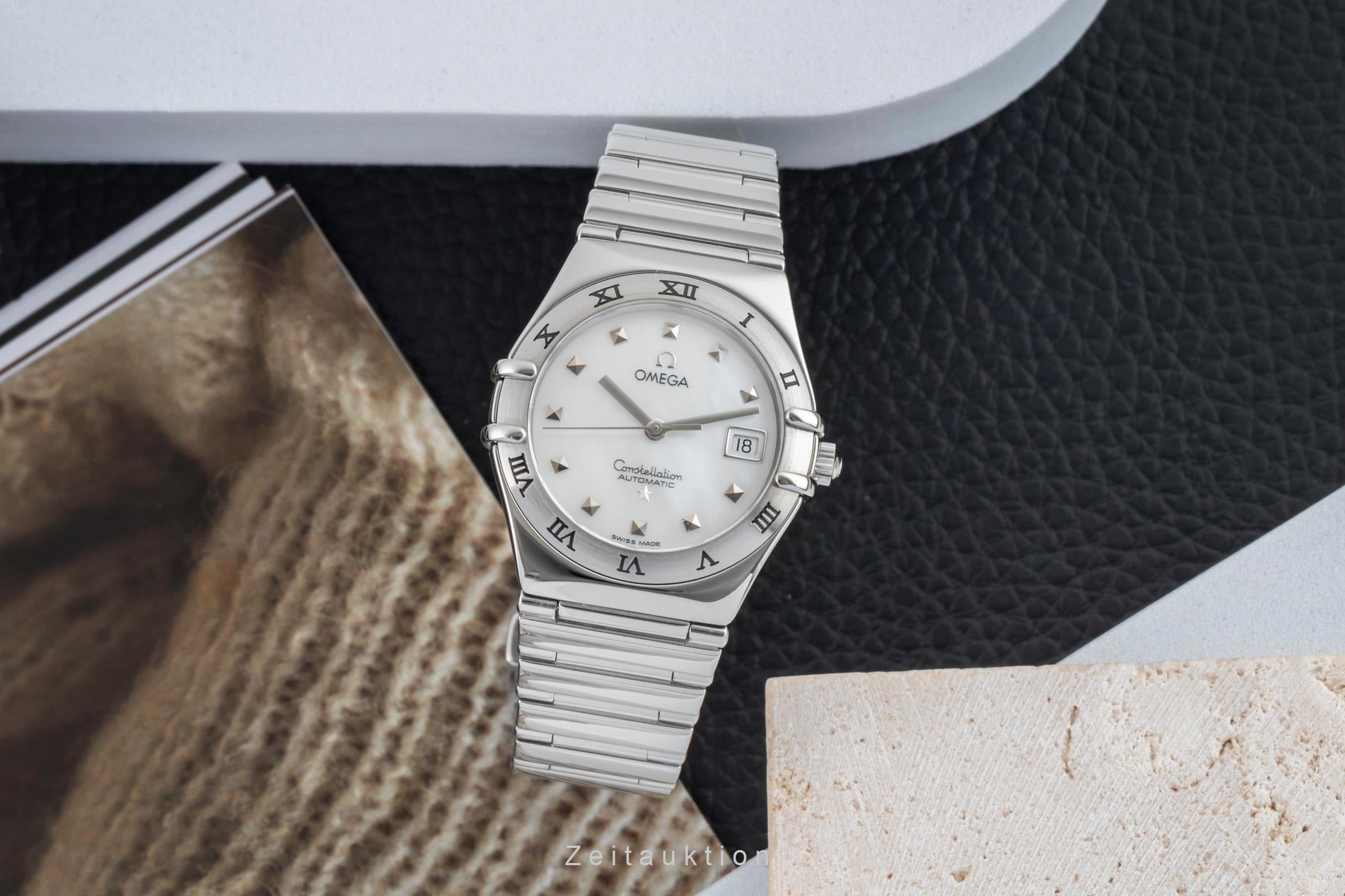 Omega Constellation steel automatic women's watch 1591.71.00  [2601976]