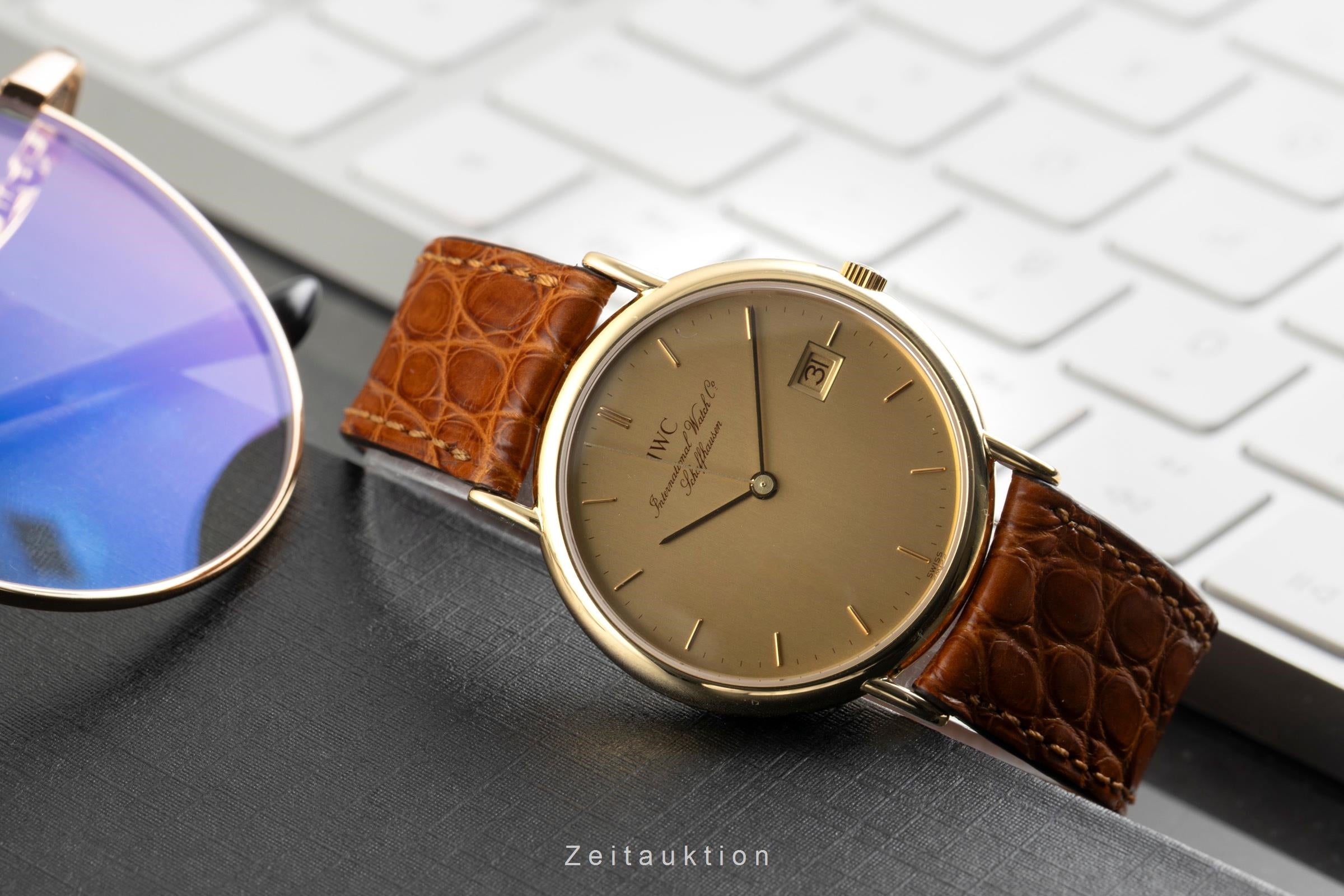 IWC Portofino 18k (0,750) Gold White Dial Quarz Ref. IW333101 Klassiker [2601988]