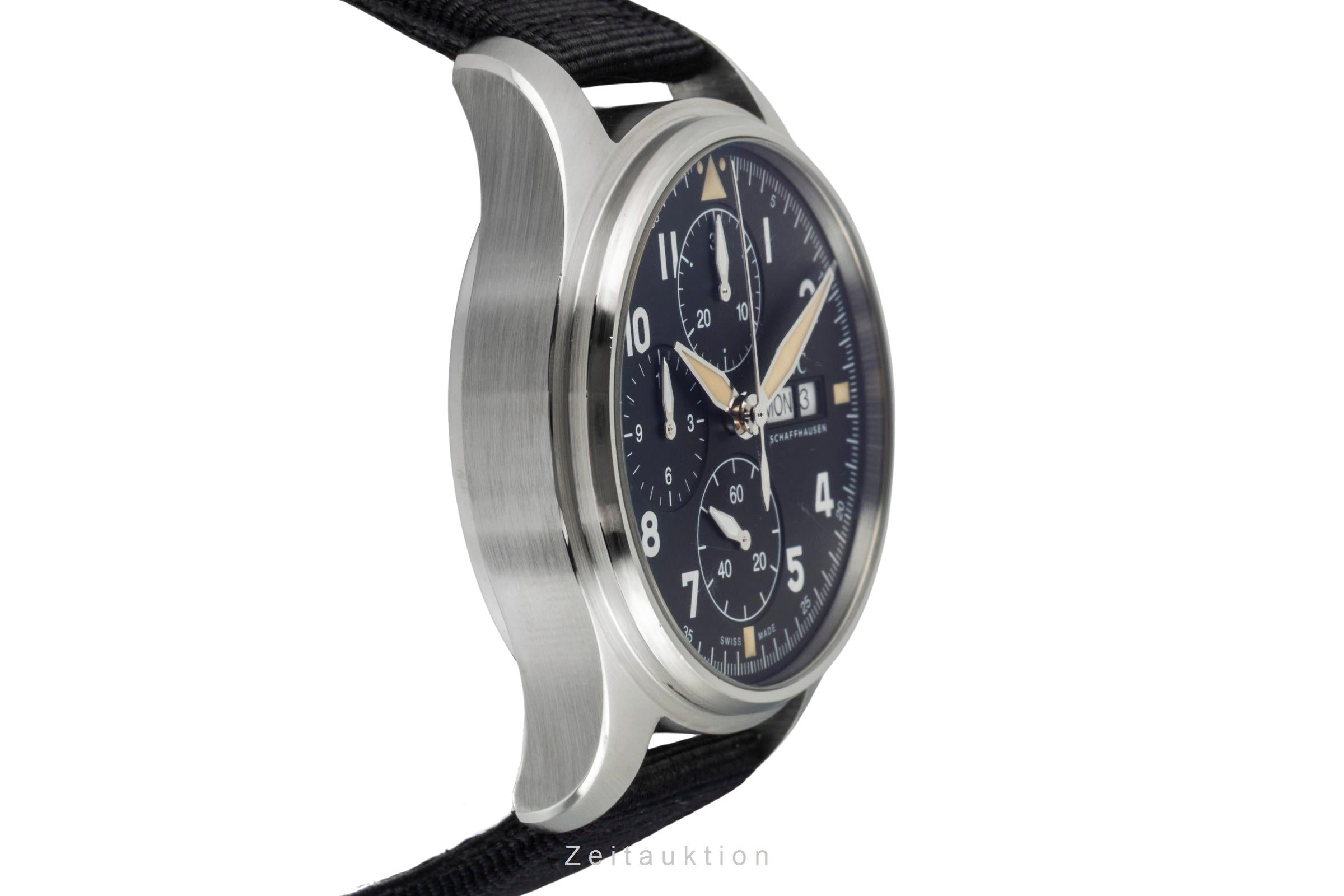 IWC Fliegerchronograph chronographe acier automatique montre pour hommes IW387903 LP: 7700EUR  [2602006]