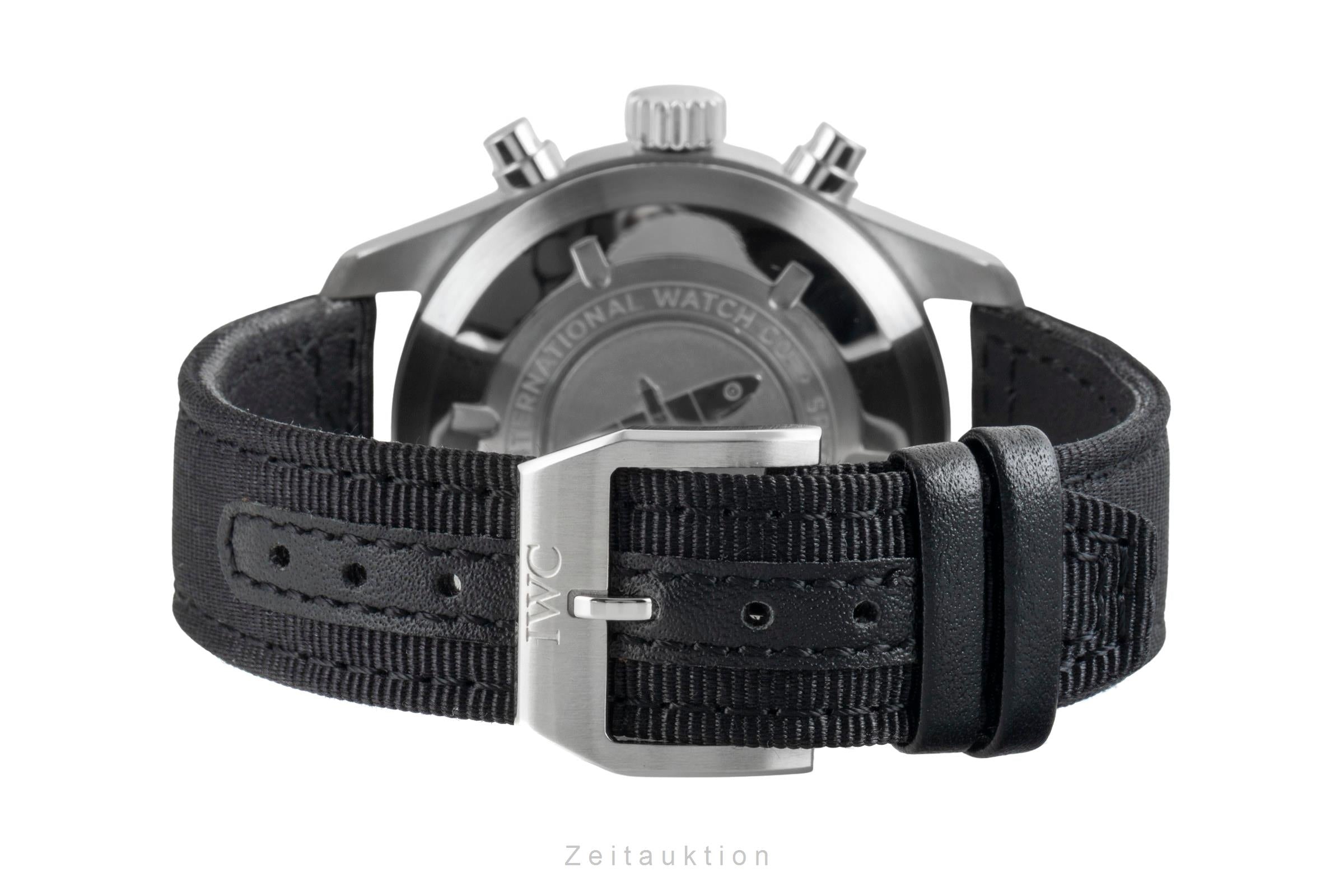 IWC Fliegerchronograph chronographe acier automatique montre pour hommes IW387903 LP: 7700EUR  [2602006]