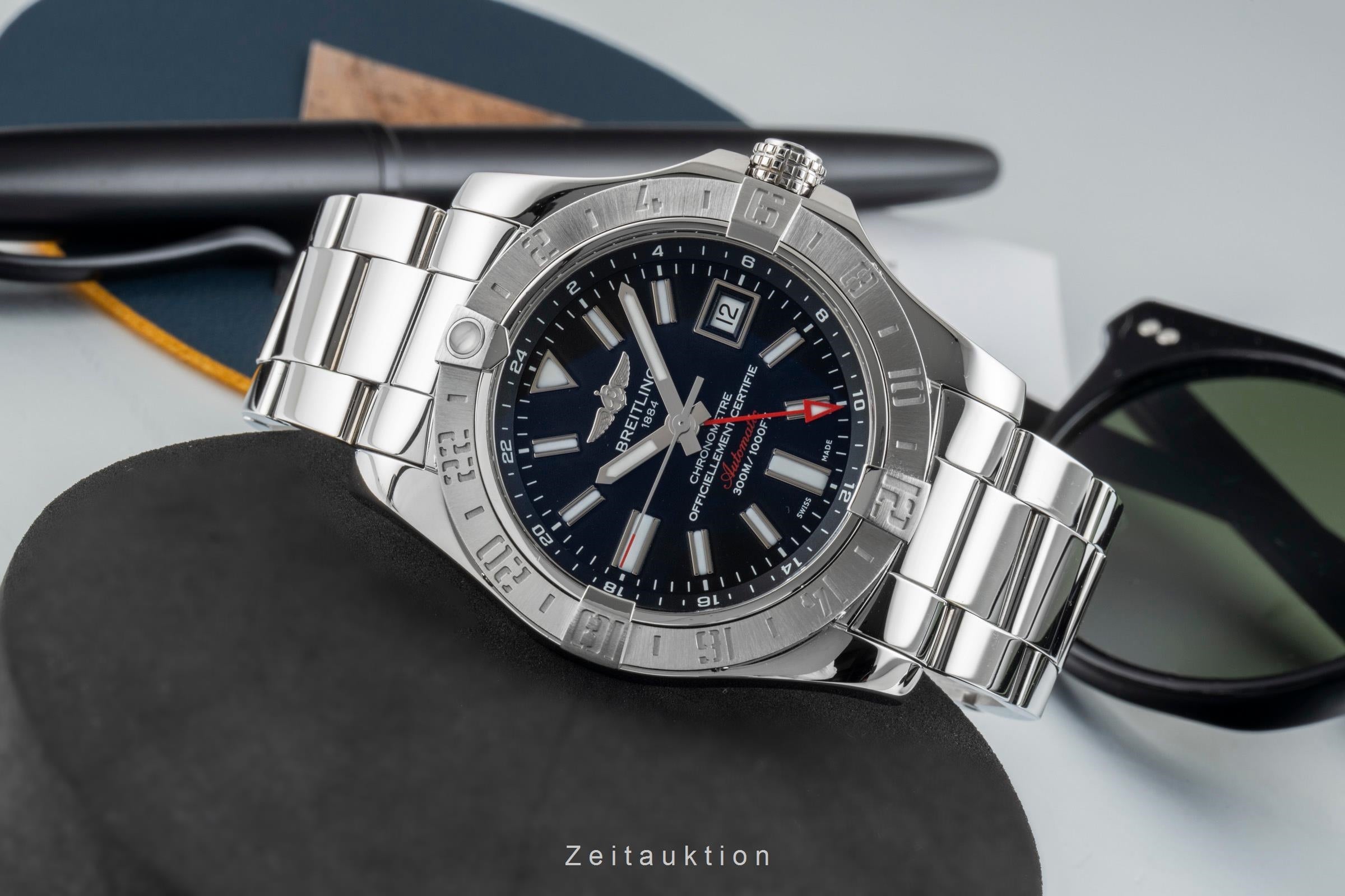 Breitling Avenger II GMT steel automatic Kal. B32 Ref. A3239011