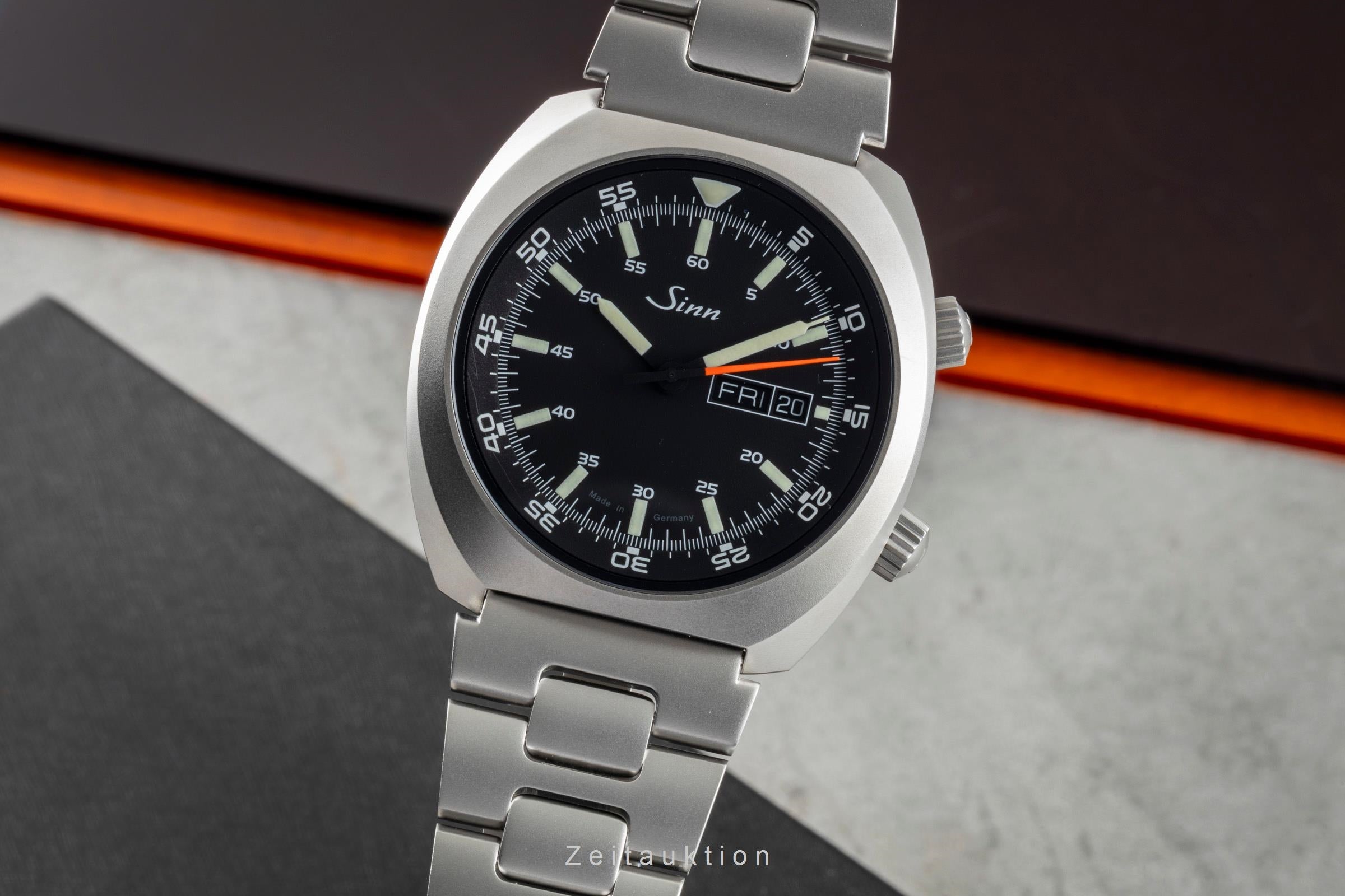 Sinn 240 ST Edelstahl Black Dial Automatik Herrenuhr Ref. 240.010 Box & Papiere  [2602046]