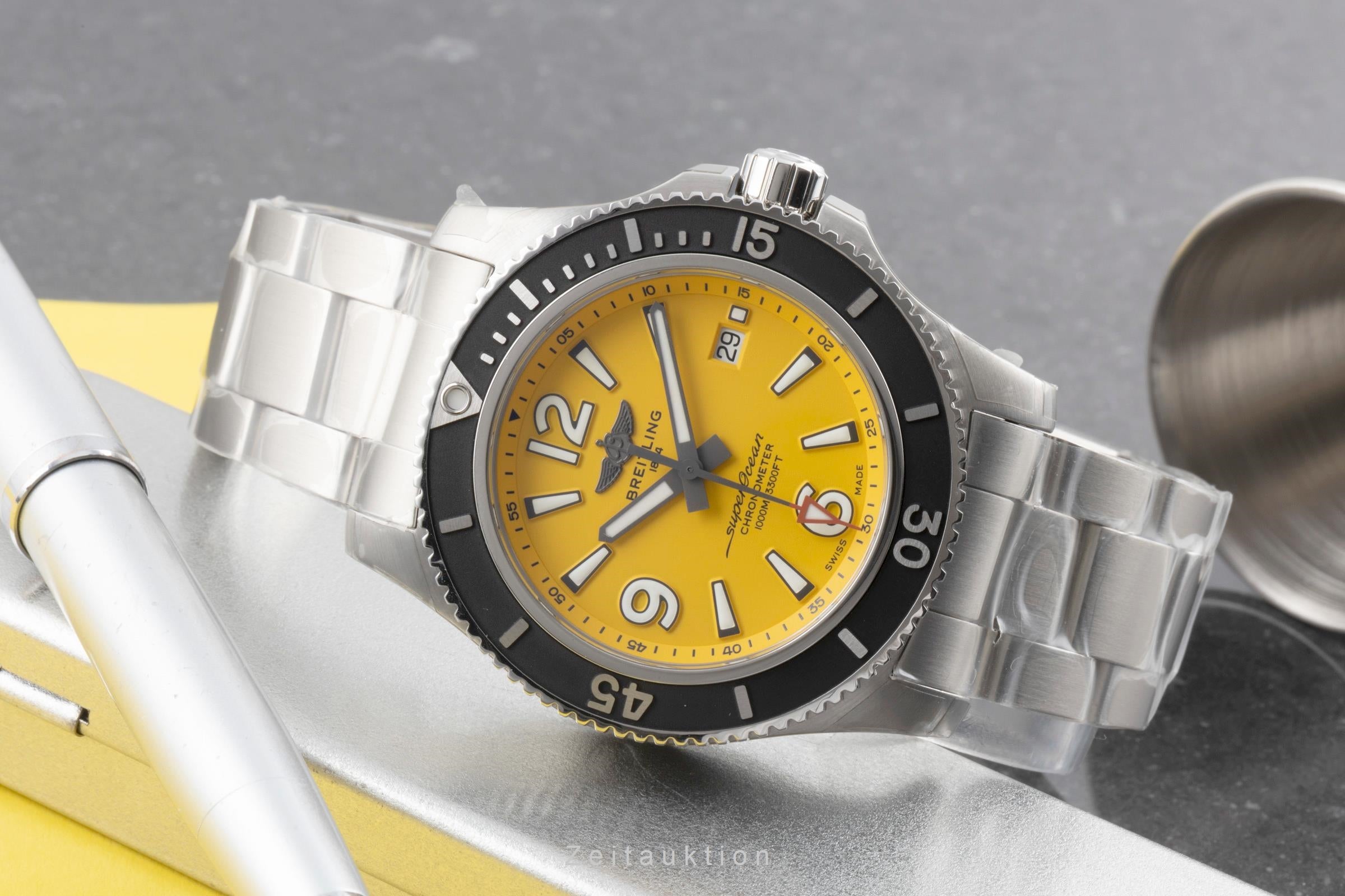 Breitling Superocean steel automatic men's watch A17367021I1A1  [2602094]