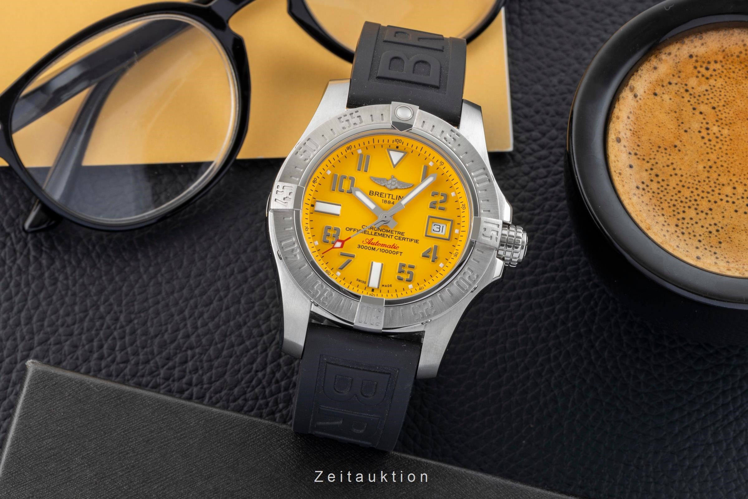 Breitling Avenger II Seawolf steel automatic Kal. B17 Ref