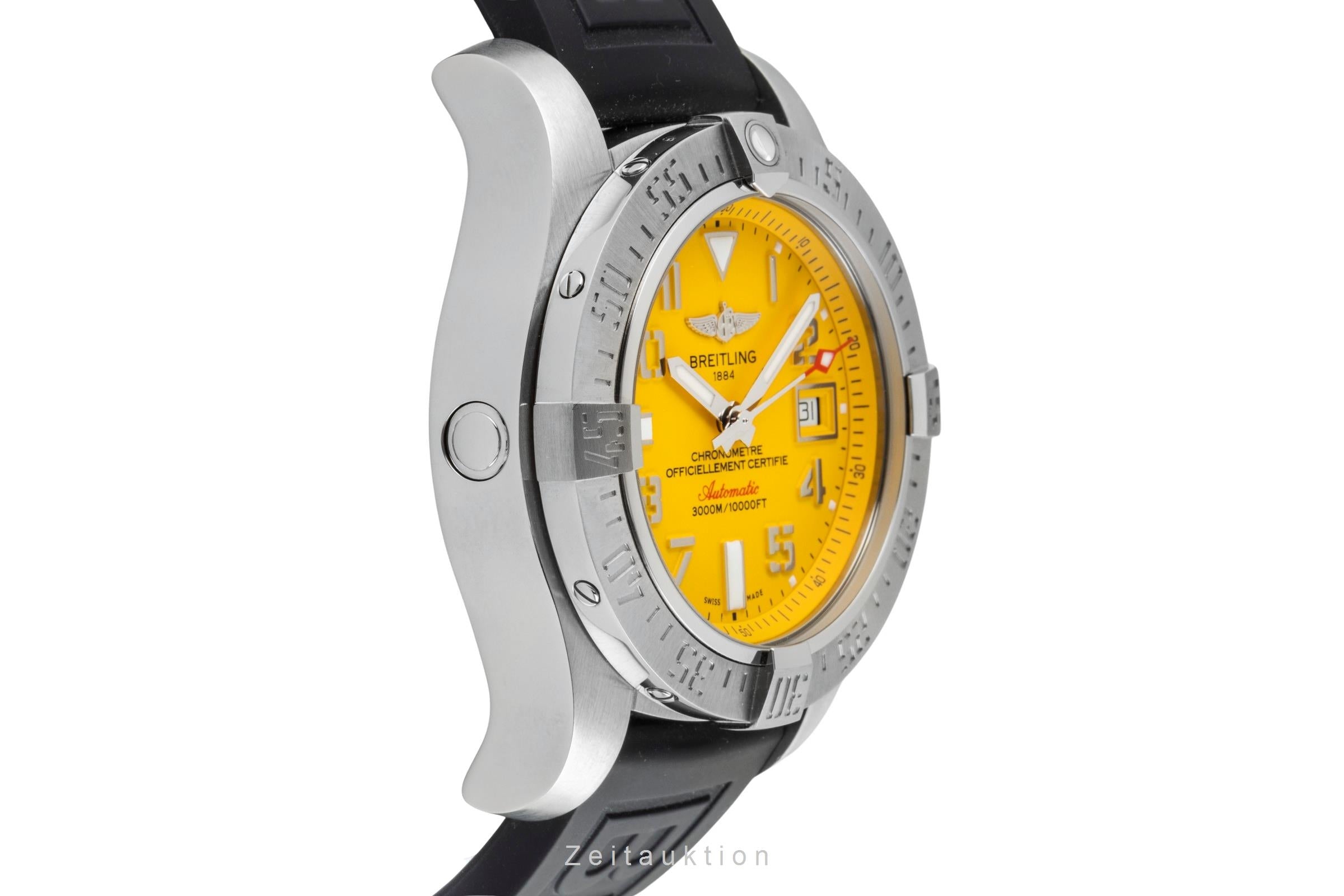 Breitling Avenger II Seawolf steel automatic Kal. B17 Ref