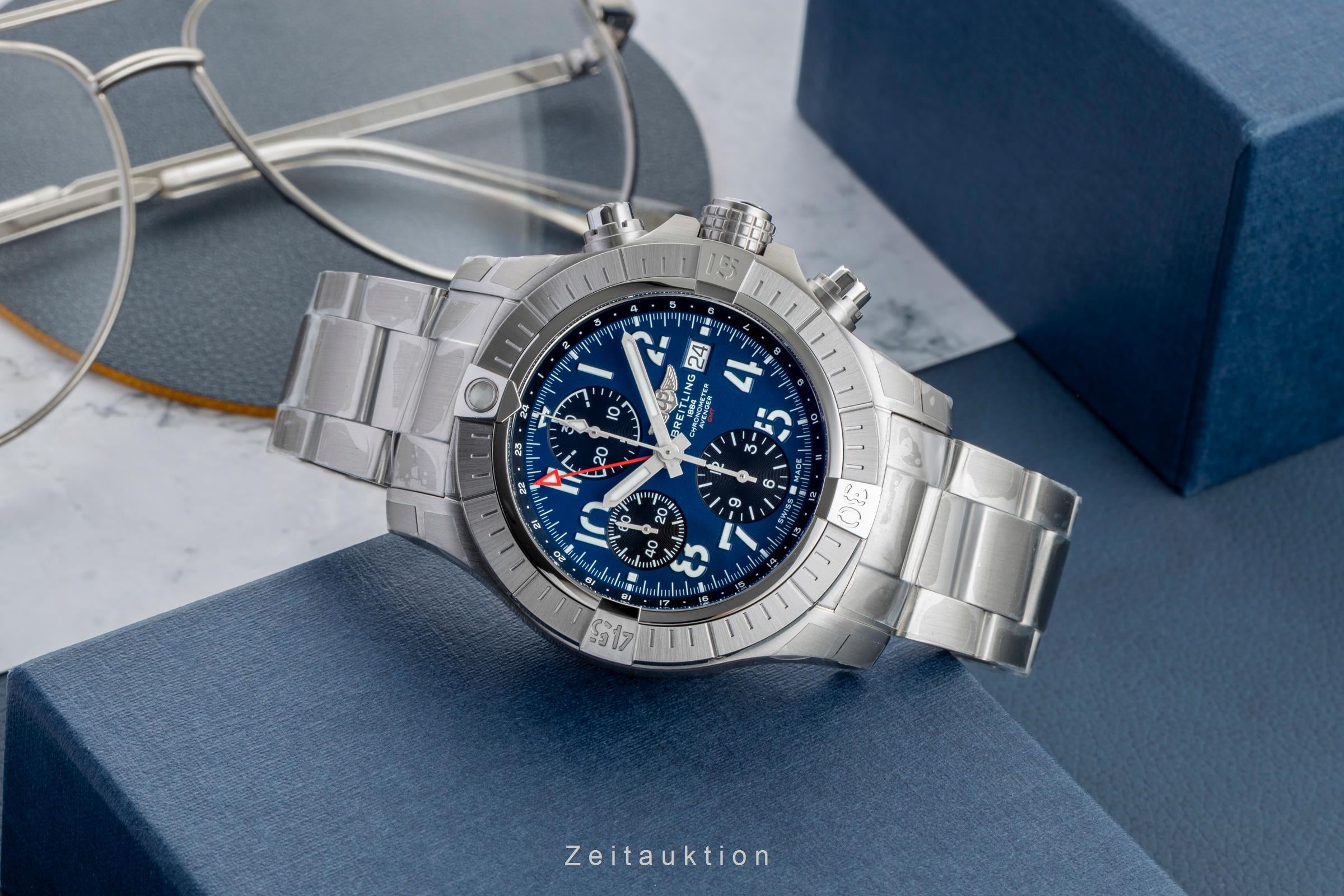 Breitling Avenger chronograph steel automatic Kal. B24 Ref