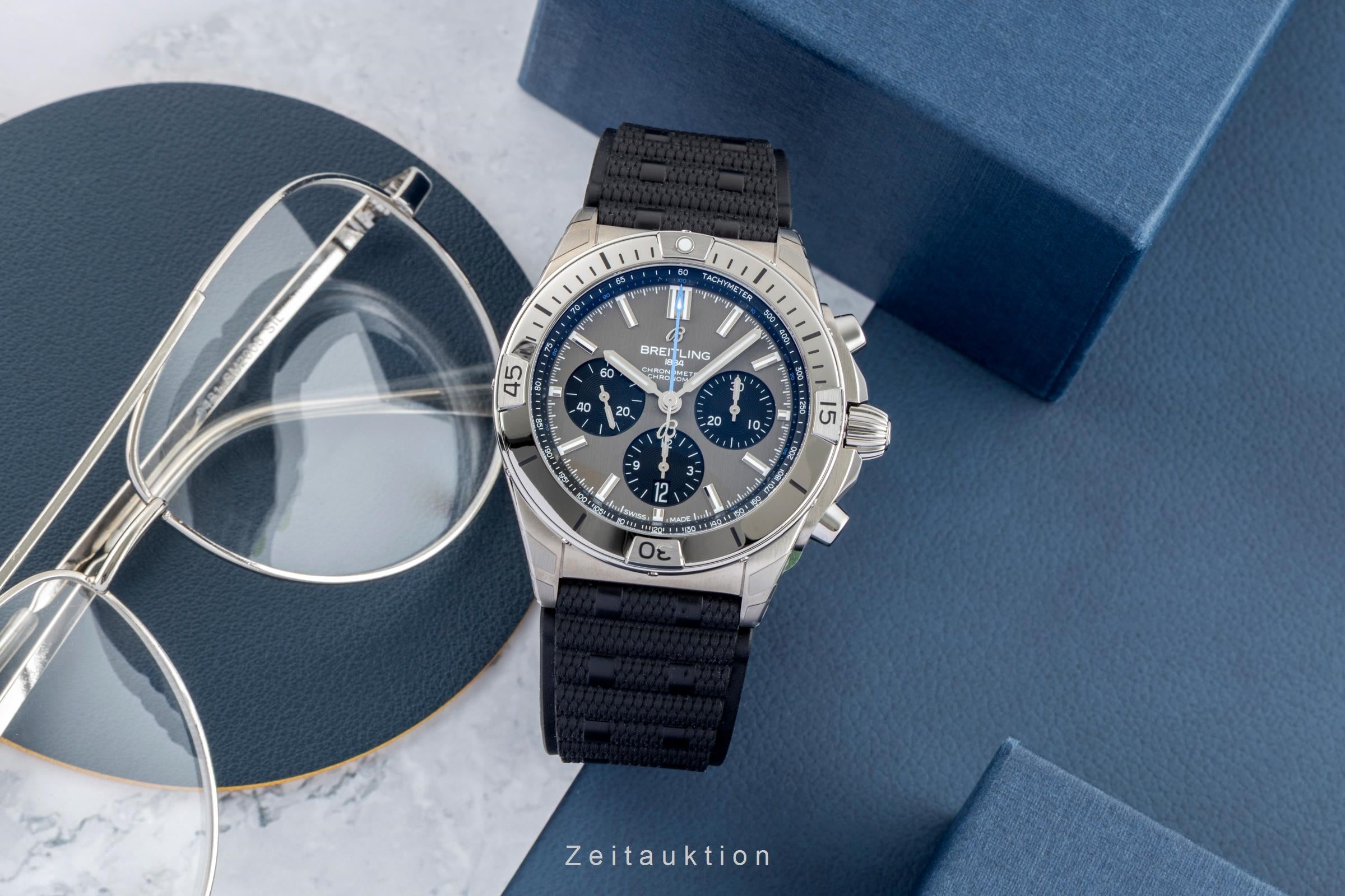 Breitling Chronomat chronograph titanium automatic men's watch EB0134101M1S1 LP: 10000EUR  [2602122]