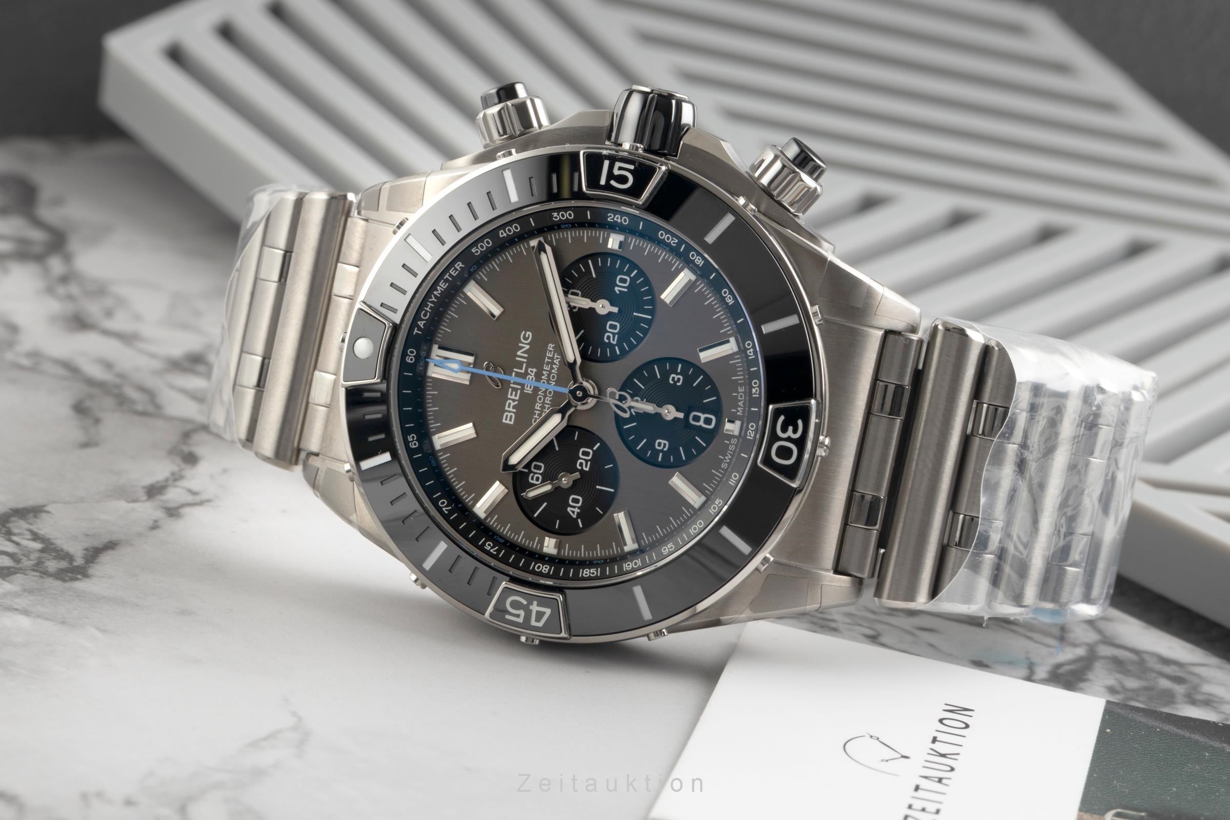 Breitling Chronomat chronograph titanium automatic men's watch EB0136251M1E1 LP: 13500EUR  [2602125]