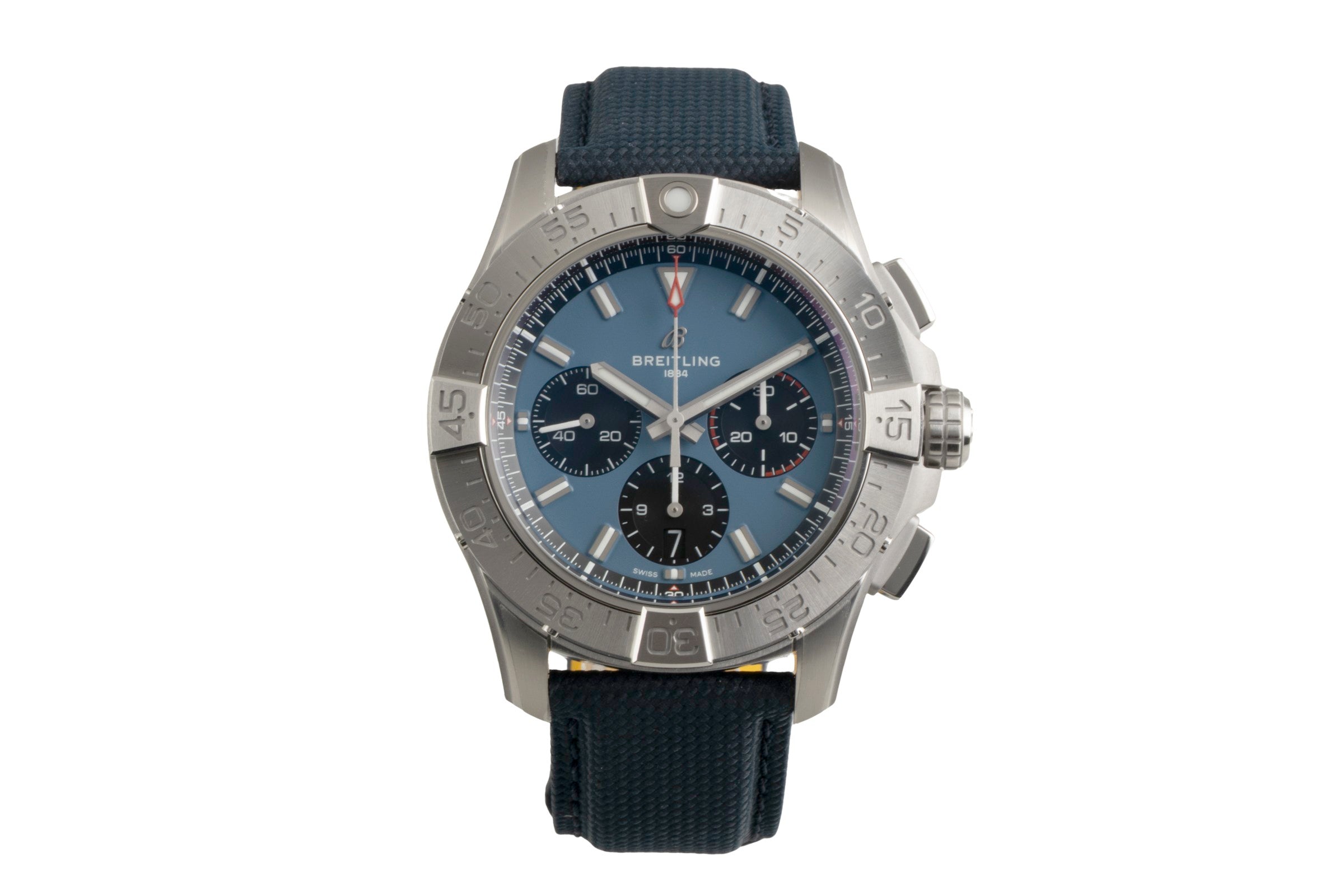 Breitling Avenger B01 Chronograph 44 Stahl Automatik Ref. AB0147101C1X1 B&P New [2602153]