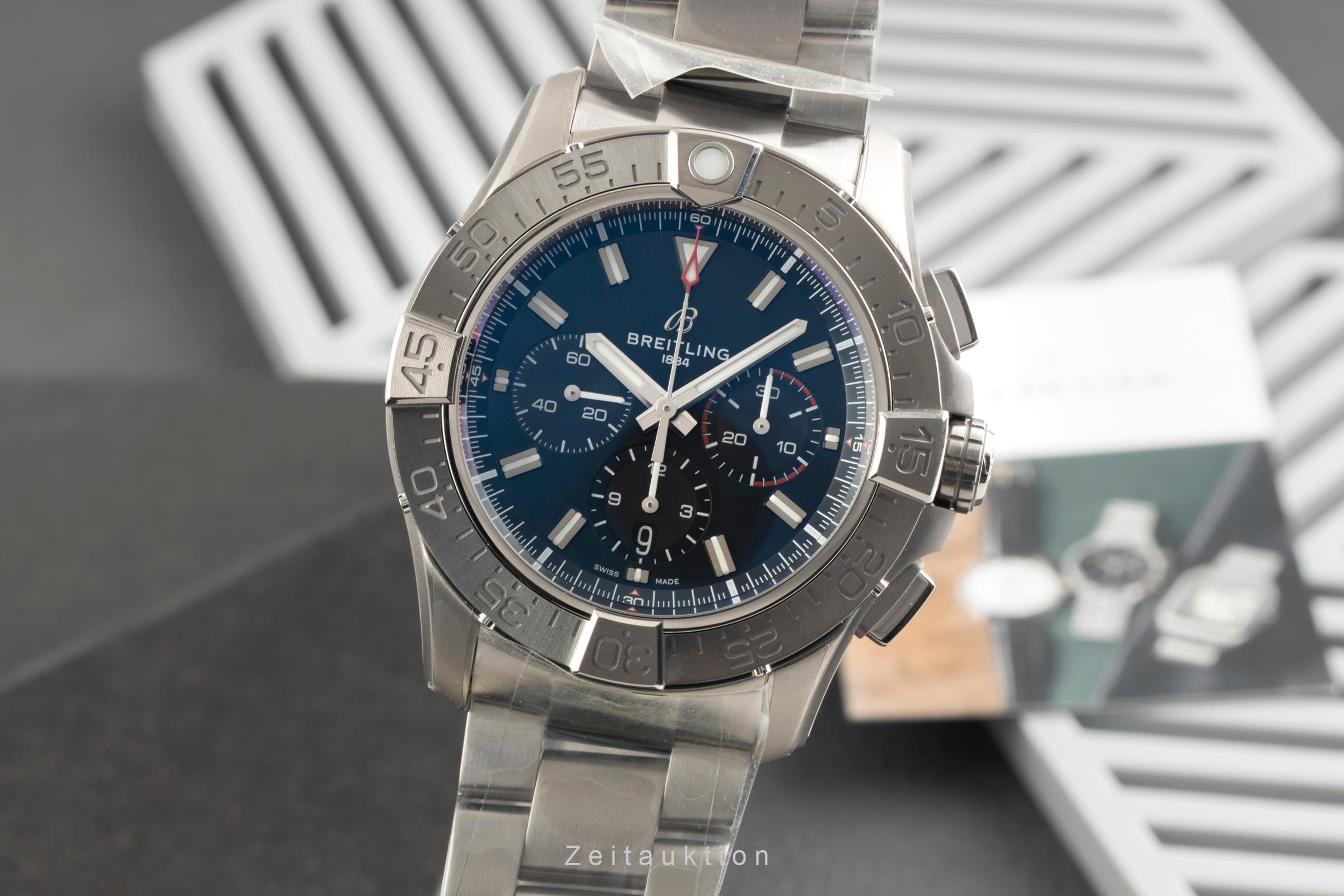 Breitling Avenger chronographe titane  automatique montre pour hommes EB0148101B1E1 LP: 9950EUR  [2602158]