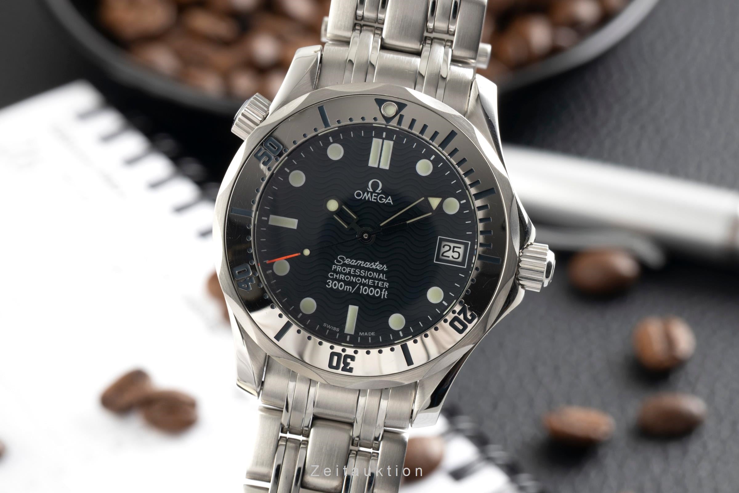 Omega Seamaster steel automatic men's watch 2552.80.00  [2602177]