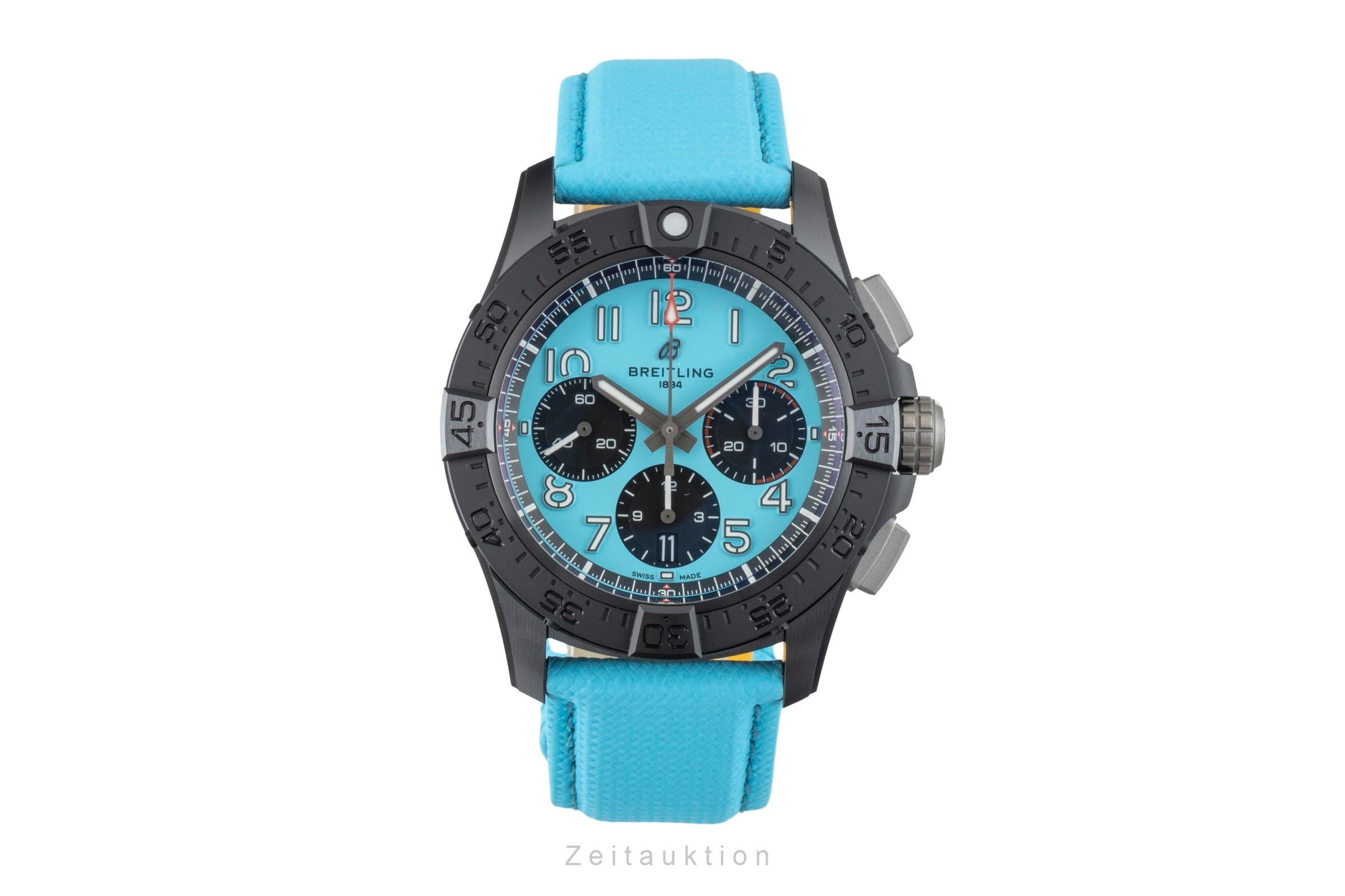 Breitling Avenger B01 Chronograph 42 Night Mission SB0146101L1X1 NP: 9600,- € [2602180]