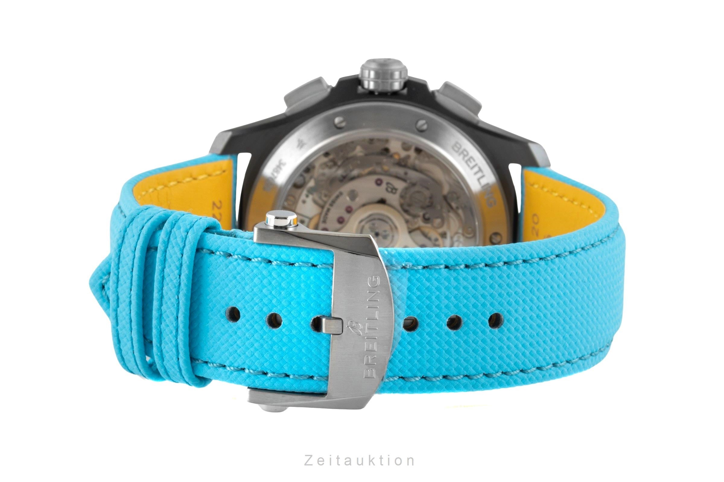 Breitling Avenger B01 Chronograph 42 Night Mission SB0146101L1X1 NP: 9600,- € [2602180]
