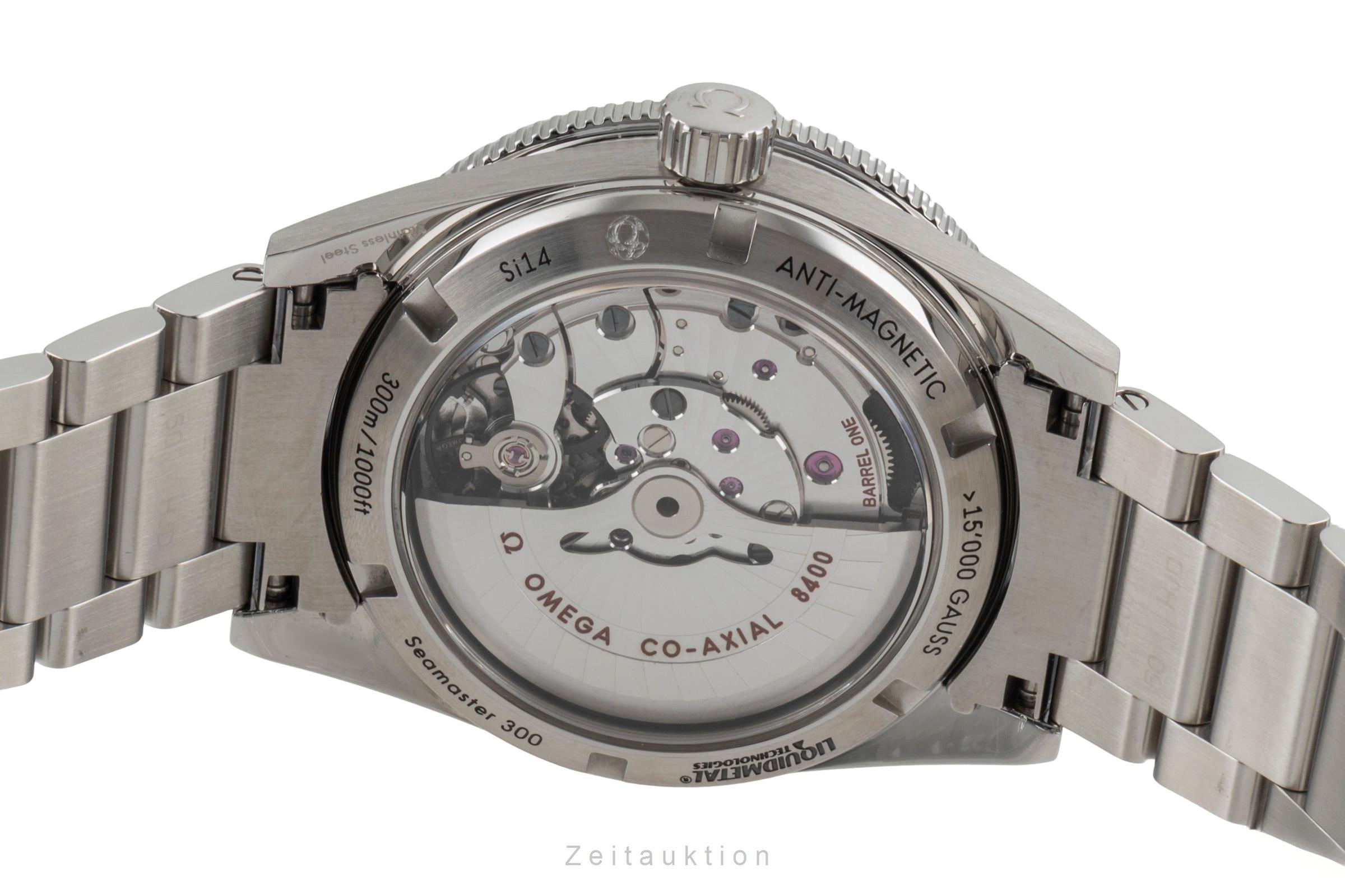 Omega Seamaster 300 Edelstahl Automatik Ref. 233.30.41.21.01.001 B&P 2018 [2602246]