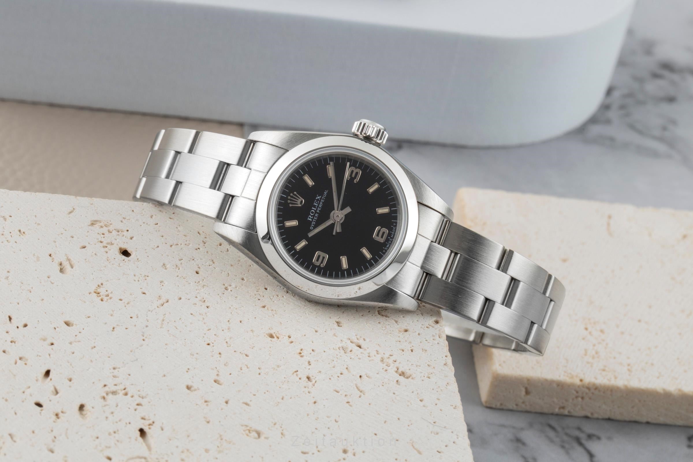 Rolex Oyster Perpetual steel automatic women's watch 67180  [2602275]