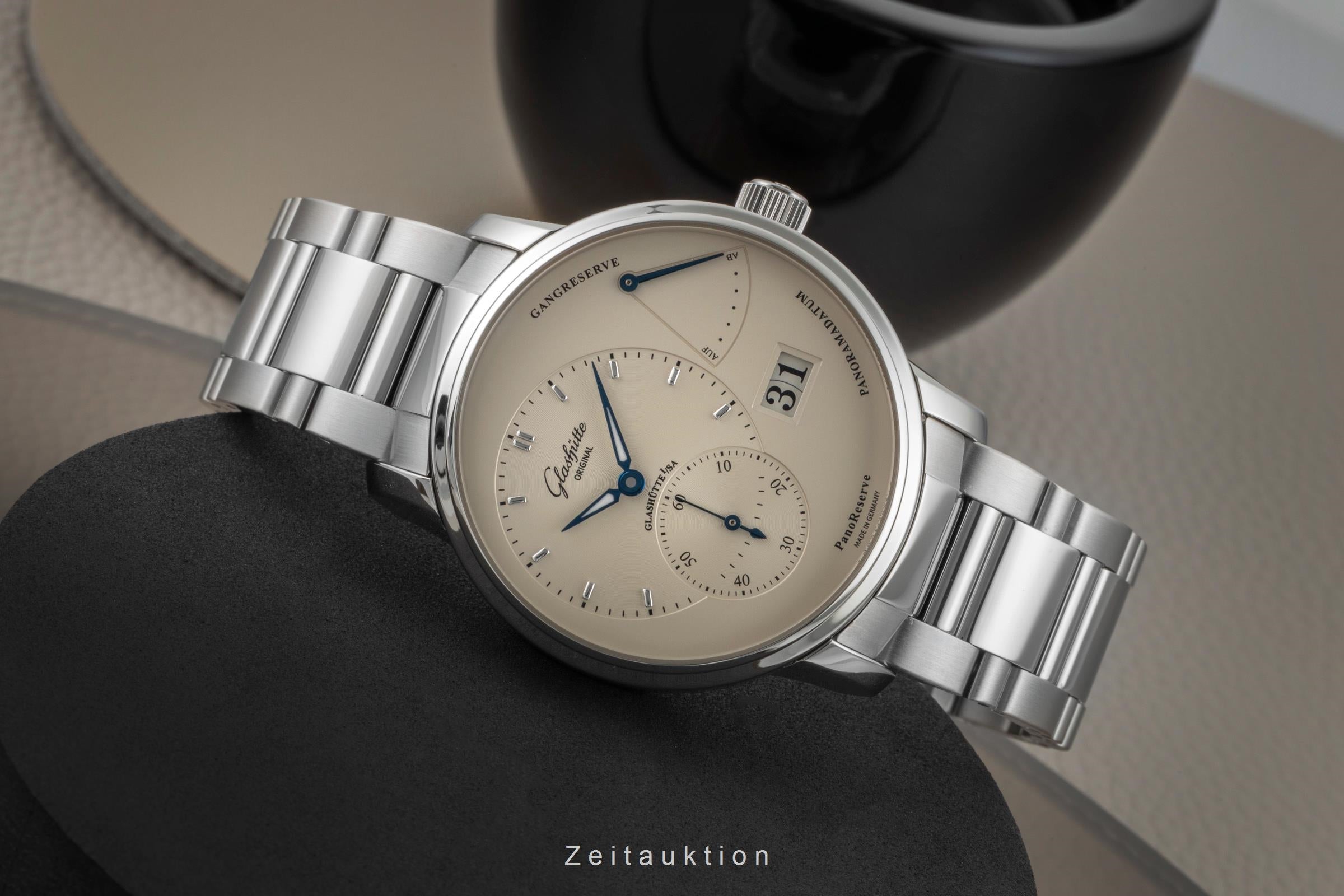 Glashütte PanoReserve steel manual winding men's watch 1-65-01-22-12-71 LP: 12800EUR  [2602277]