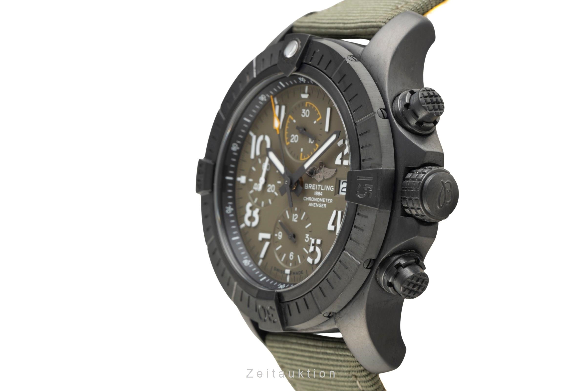 Breitling Avenger Night Mission Chronograph Titan Ref V13317101L1X1 NP: 6550,- € [2602313]