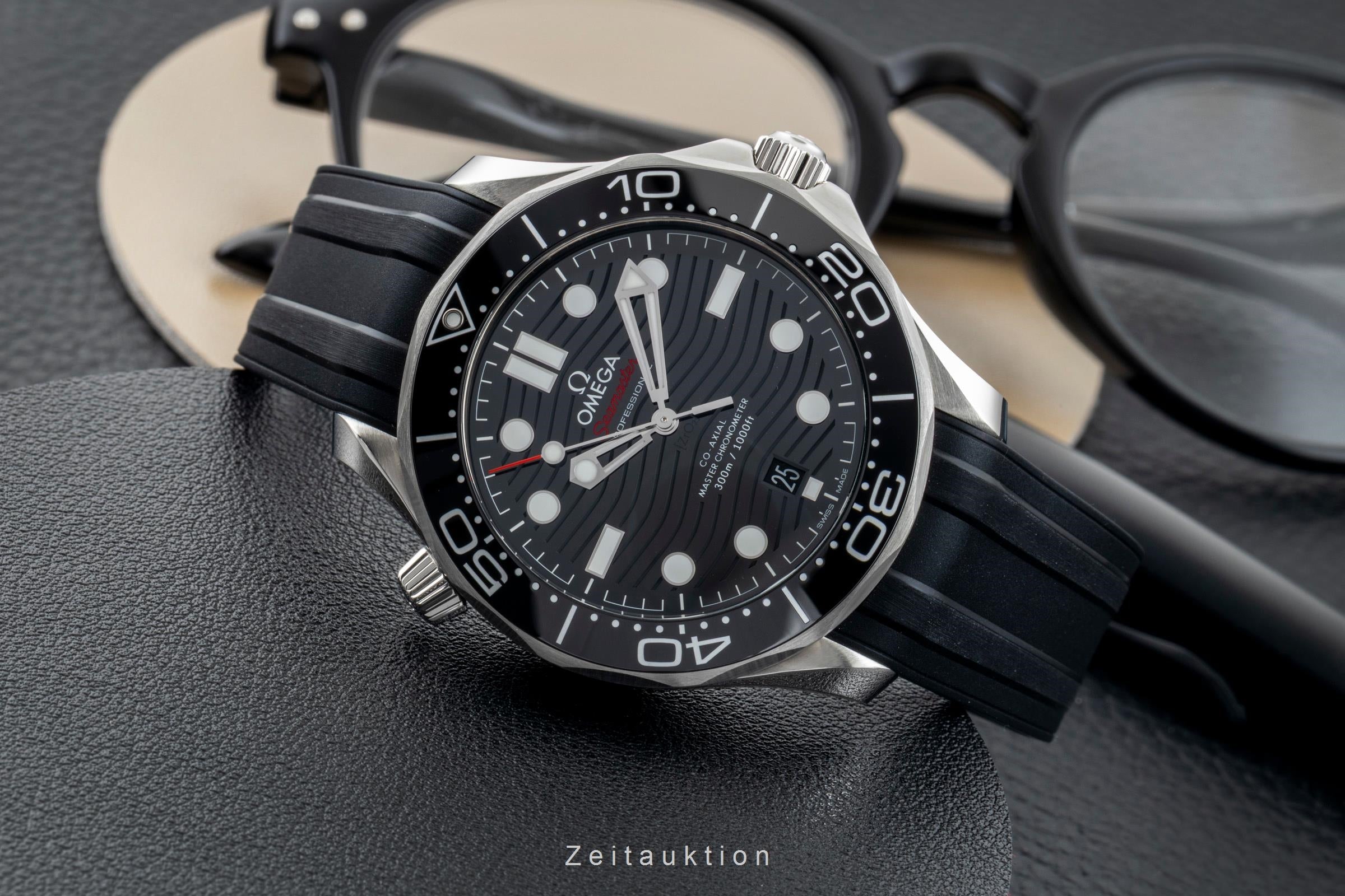 Omega Seamaster steel automatic men's watch 210.32.42.20.01.001 LP: 6100EUR  [2602332]