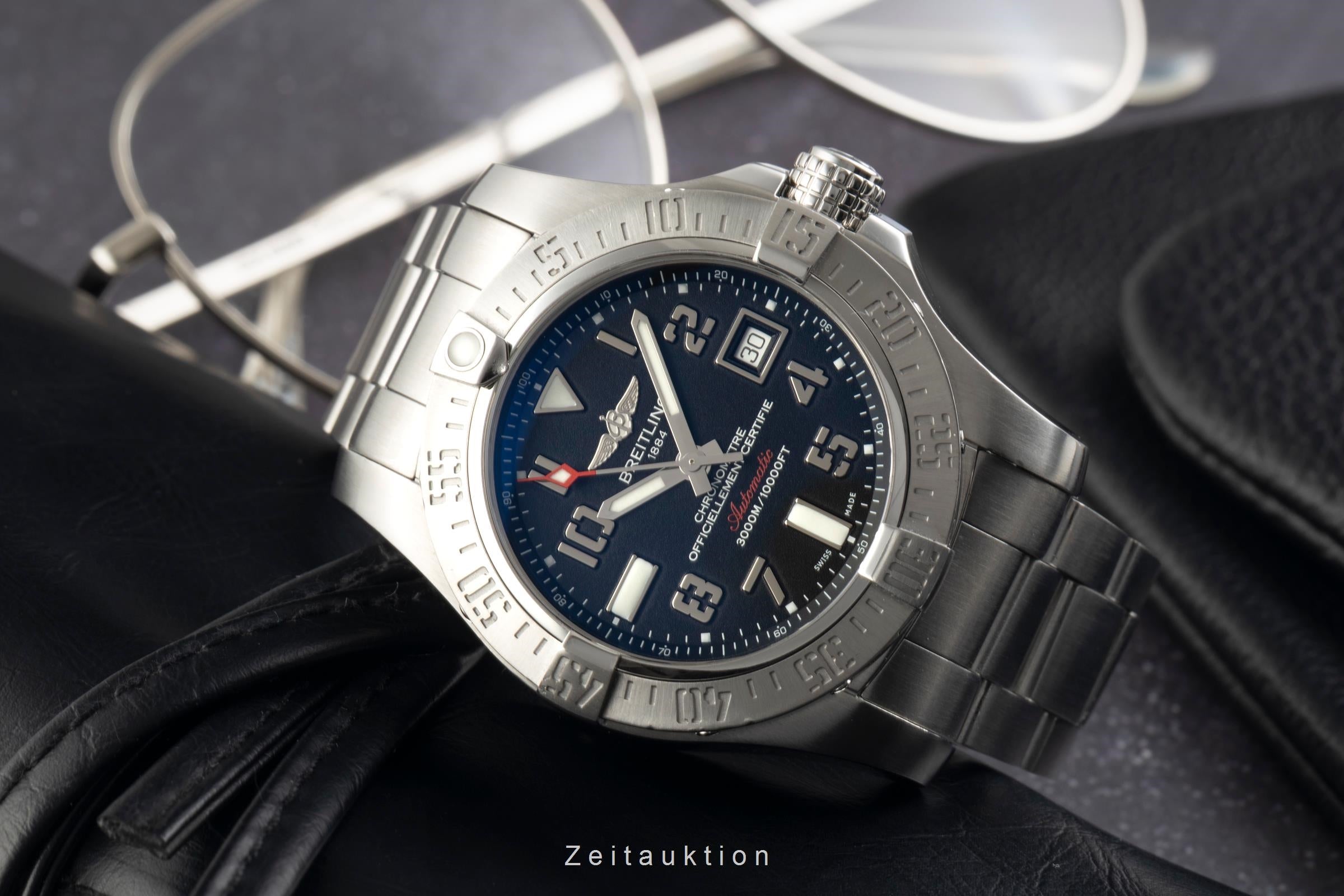 Breitling Avenger II Seawolf acier automatique montre pour hommes A1733110/BC31  [2602363]