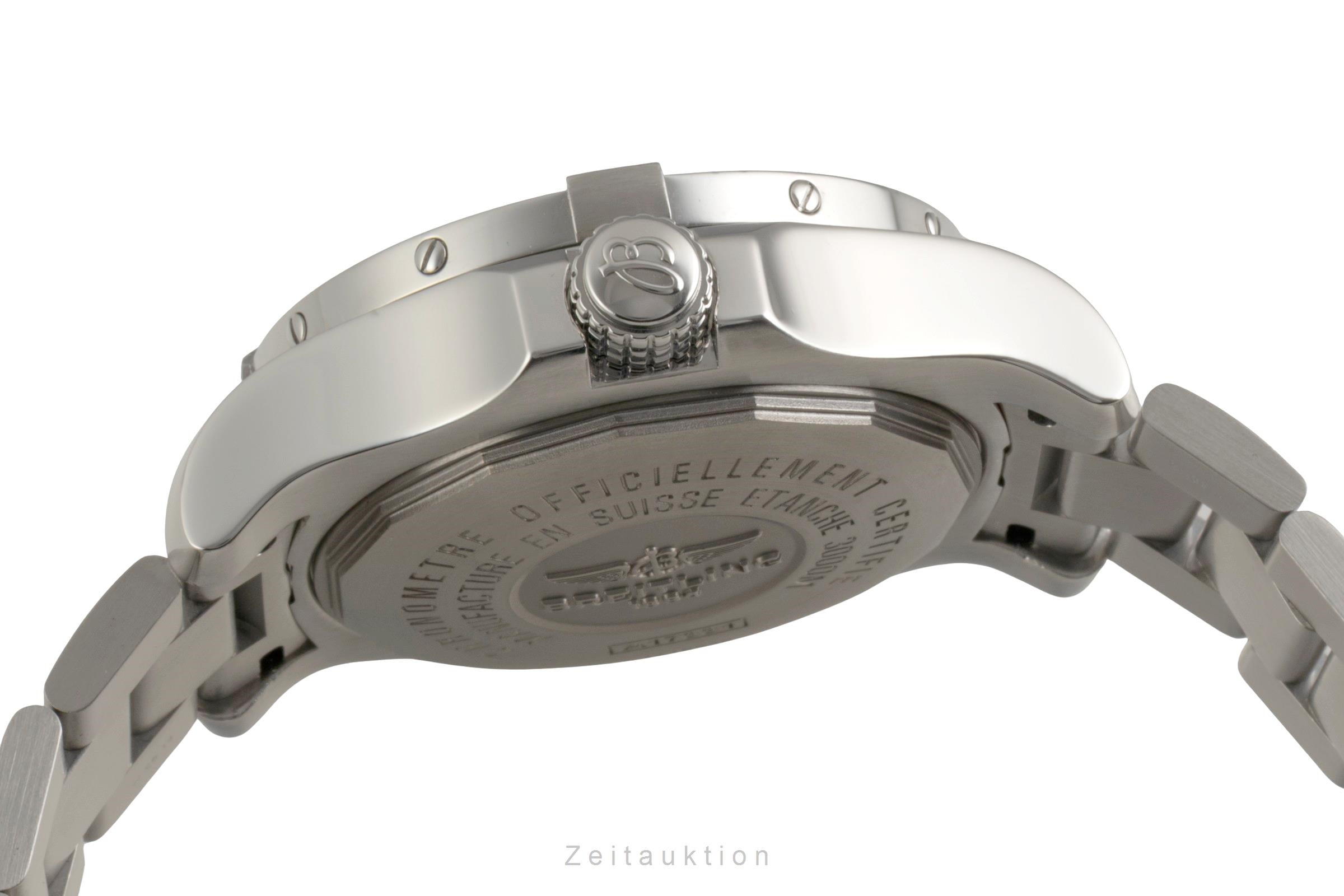 Breitling Avenger II Seawolf acier automatique montre pour hommes A1733110/BC31  [2602363]