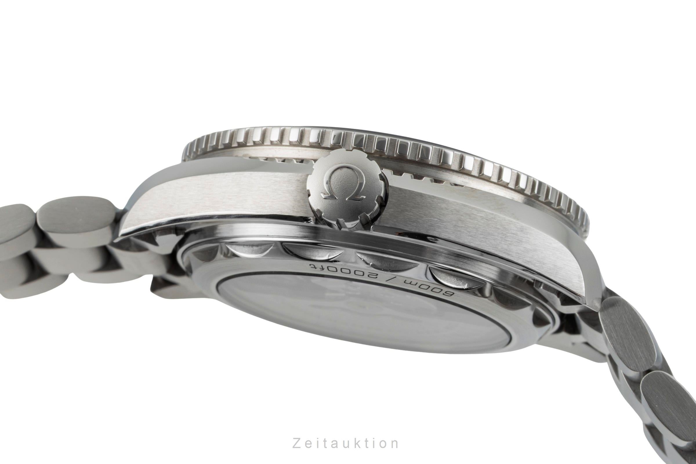 Omega Seamaster steel automatic men's watch 215.30.44.21.01.001 LP: 9000EUR  [2602368]