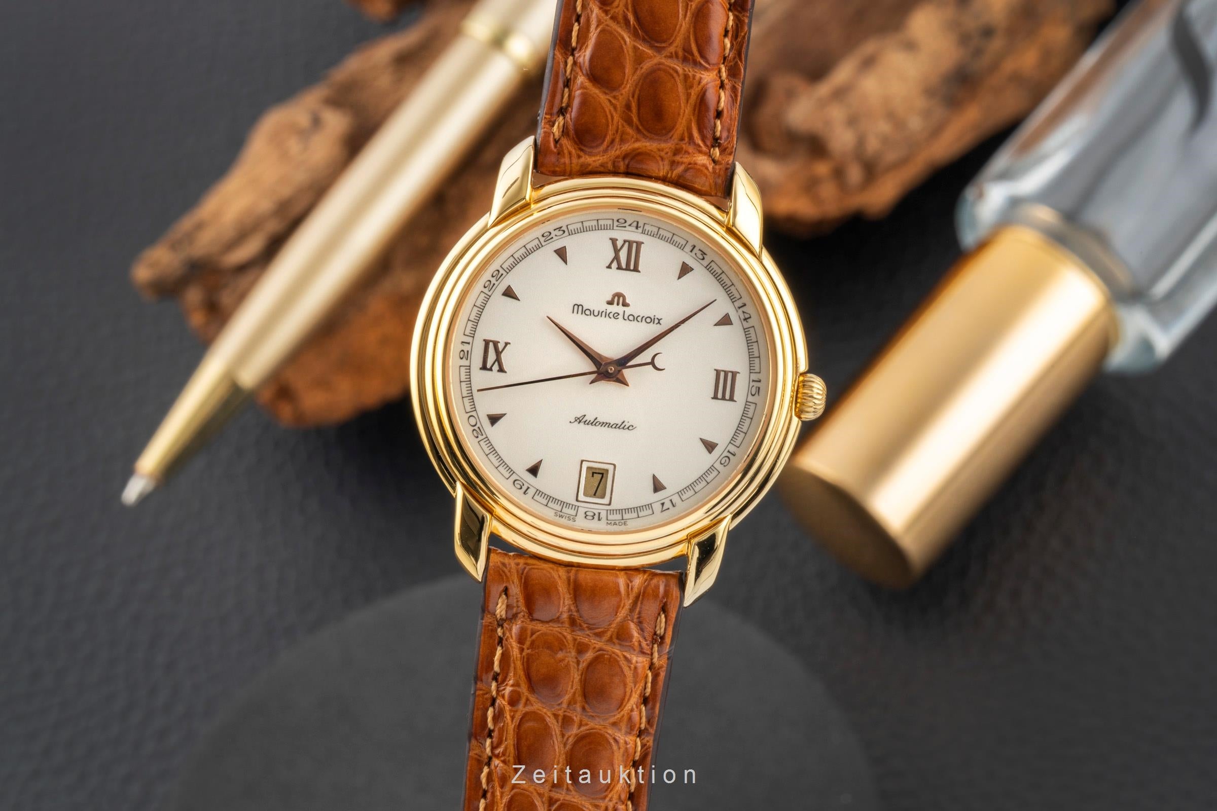 Maurice Lacroix Les Classiques latón bañado en oro automático reloj para caballeros 23293  [2602385]