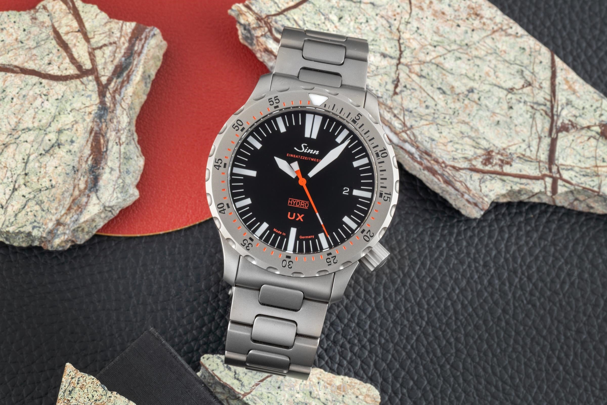 Sinn UX EZM 2B steel quartz men's watch 403.040  [2602387]