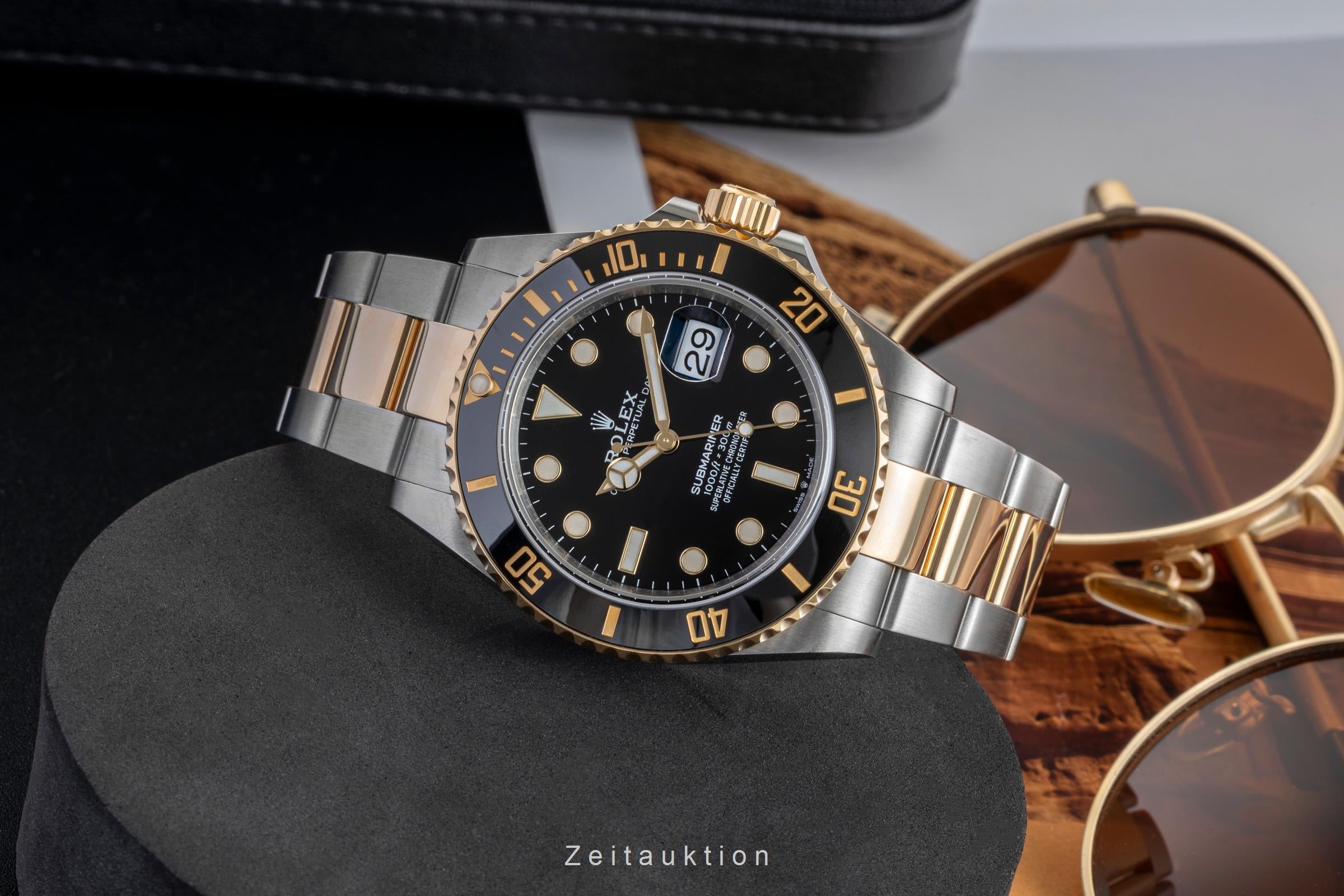 Rolex Submariner steel / gold automatic men's watch 126613LN  [2602464]