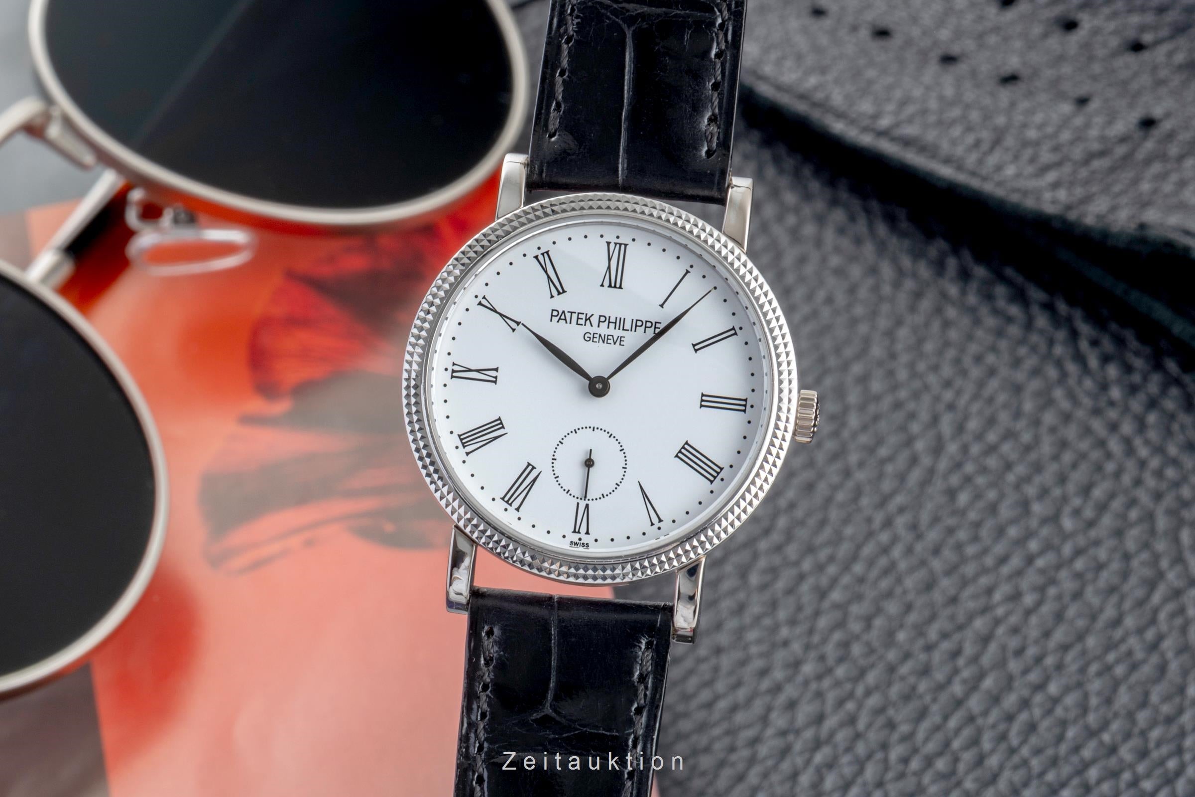 Patek Philippe Calatrava or blanc 18 ct à remontage manuel unisexe 7119/1  [2602470]