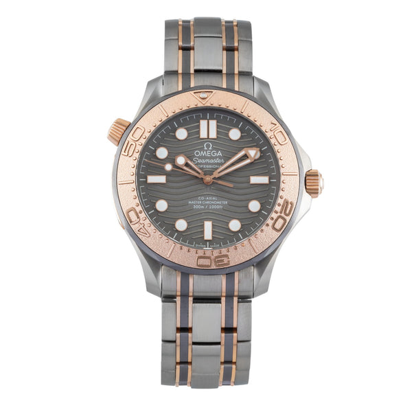 Omega Seamaster Diver 300M Co-Axial Titan / Tantal / Gold 210.60.42.20.99.001 [2602493]