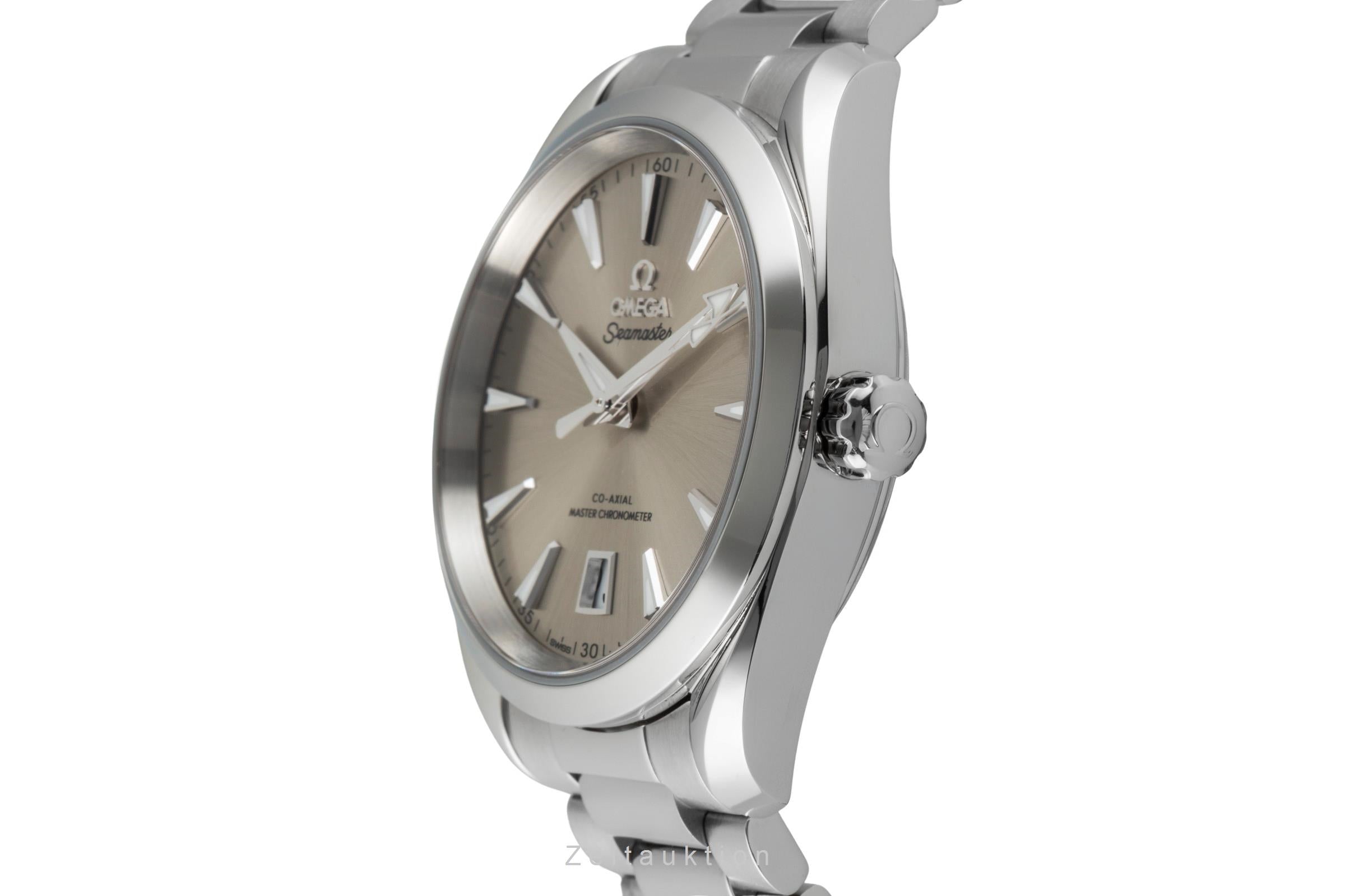 Omega Seamaster acciaio automatismo orologio da uomo 220.10.38.20.09.001 LP: 7200EUR  [2602541]