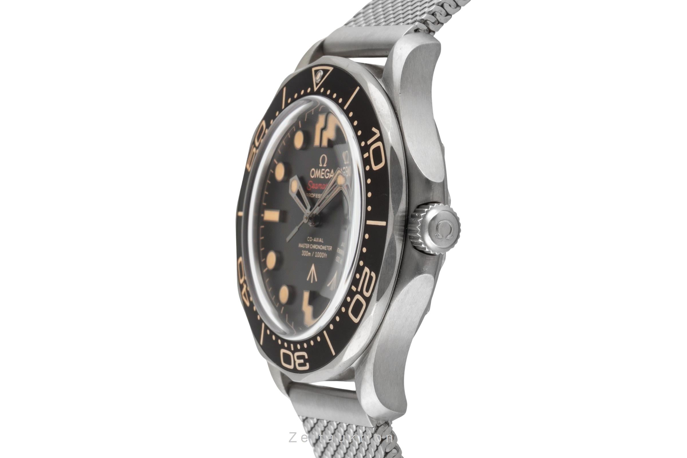 Omega Seamaster titanium automatic men's watch 210.90.42.20.01.001 LP: 10900EUR  [2602562]