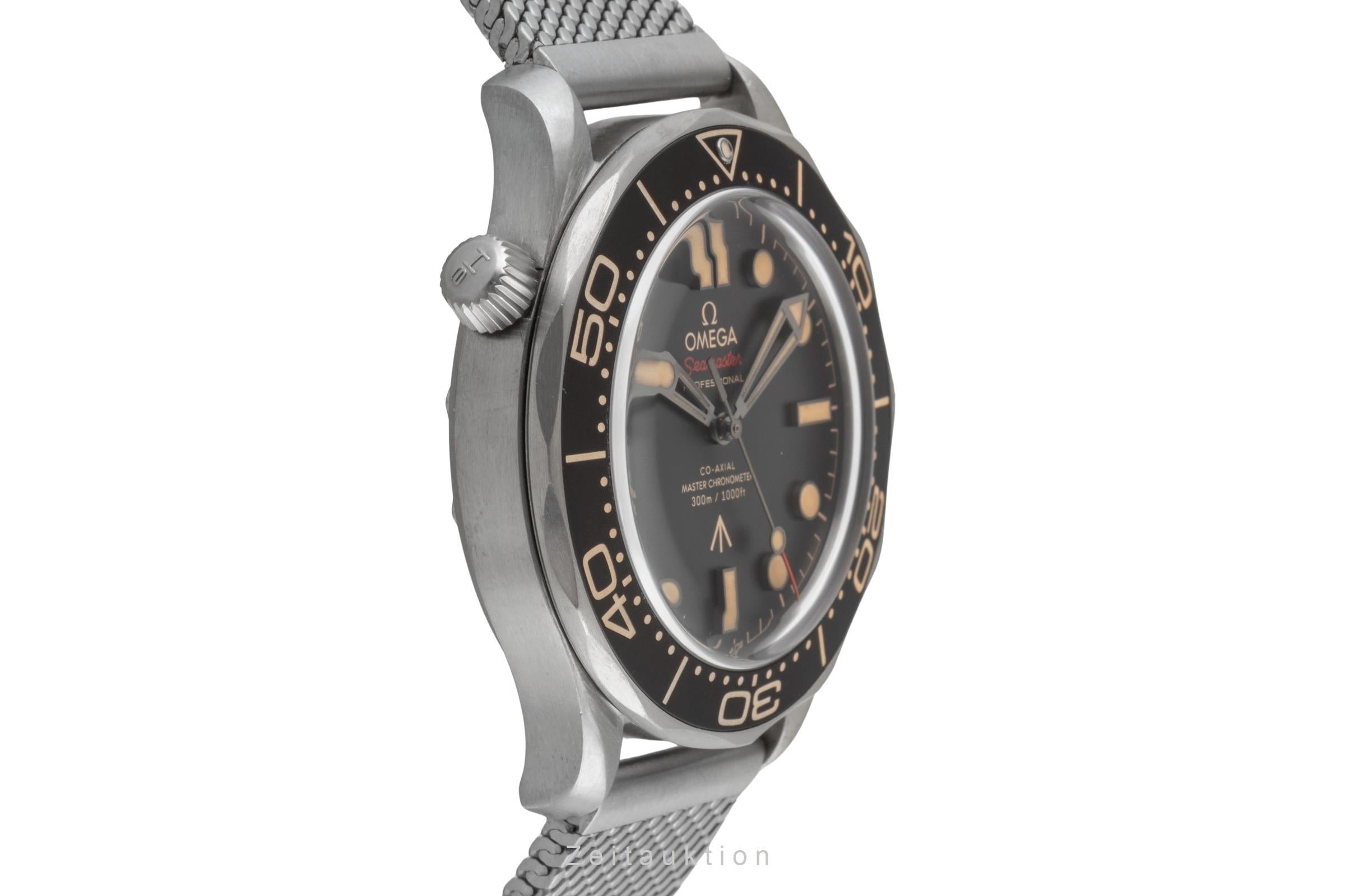 Omega Seamaster titanium automatic men's watch 210.90.42.20.01.001 LP: 10900EUR  [2602562]