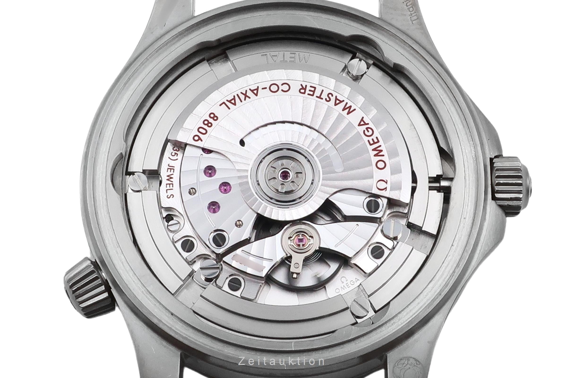 Omega Seamaster titanium automatic men's watch 210.90.42.20.01.001 LP: 10900EUR  [2602562]