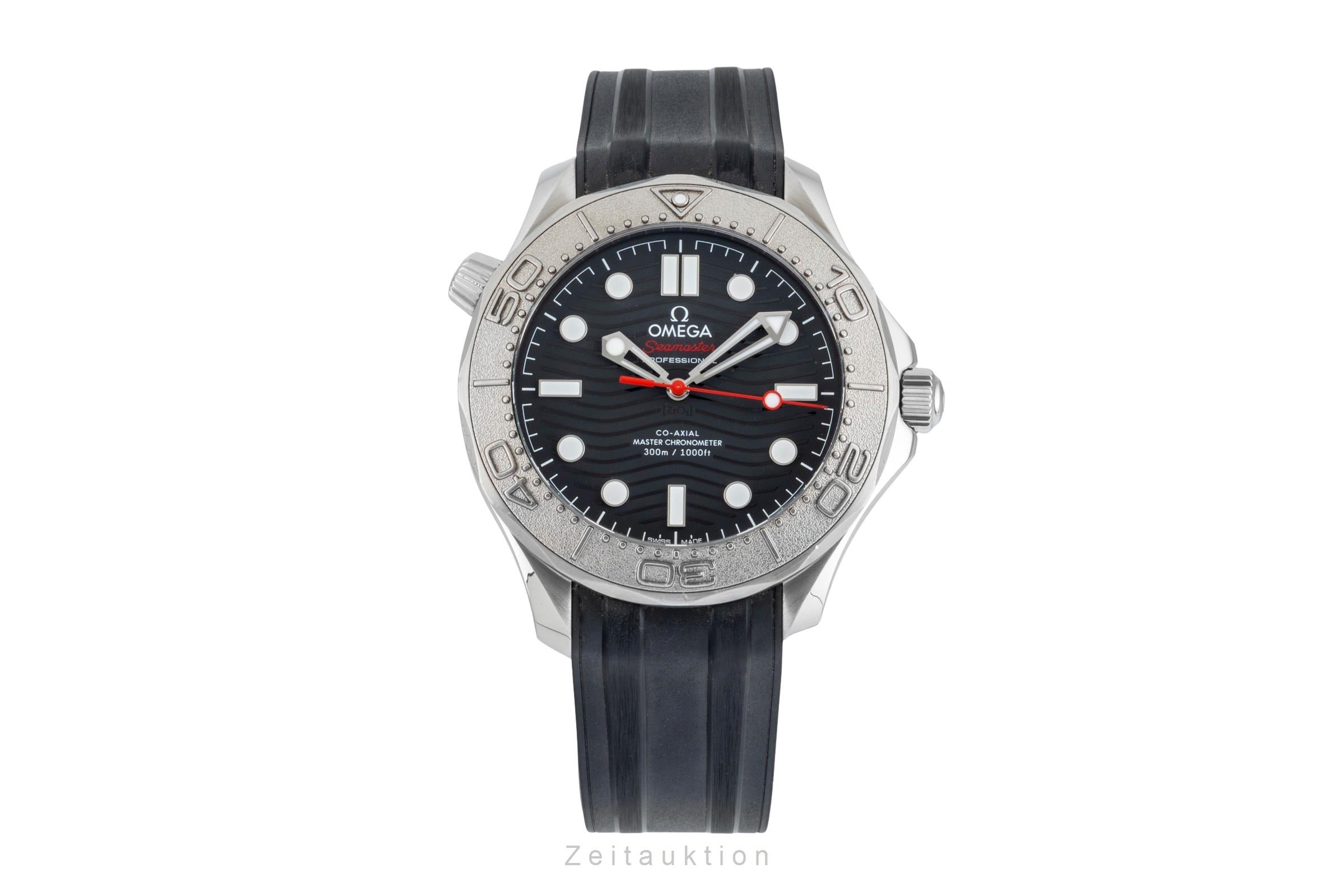 Omega Seamaster acier / titane automatique montre pour hommes 210.32.42.20.01.002  [2602564]