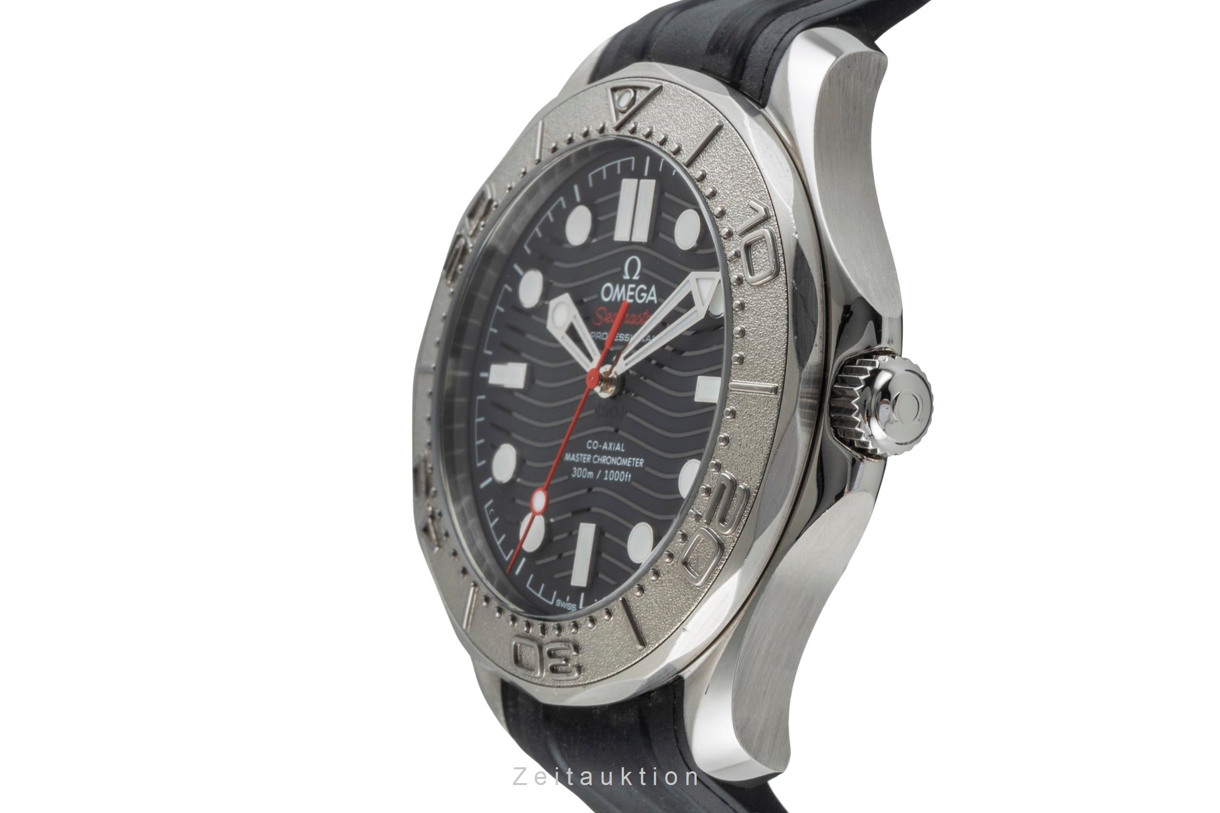 Omega Seamaster acier / titane automatique montre pour hommes 210.32.42.20.01.002  [2602564]