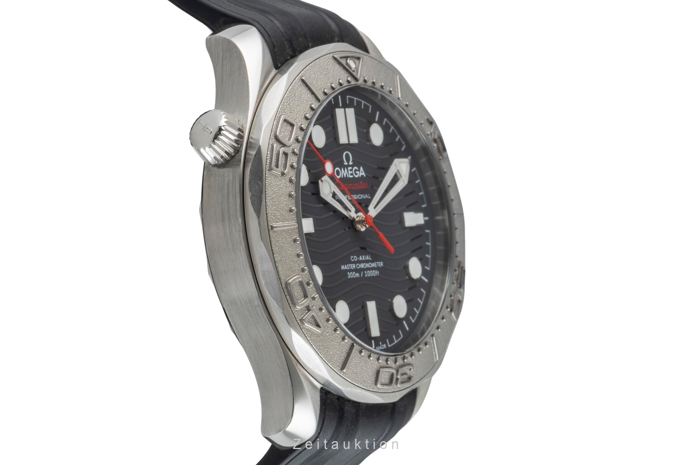 Omega Seamaster acier / titane automatique montre pour hommes 210.32.42.20.01.002  [2602564]