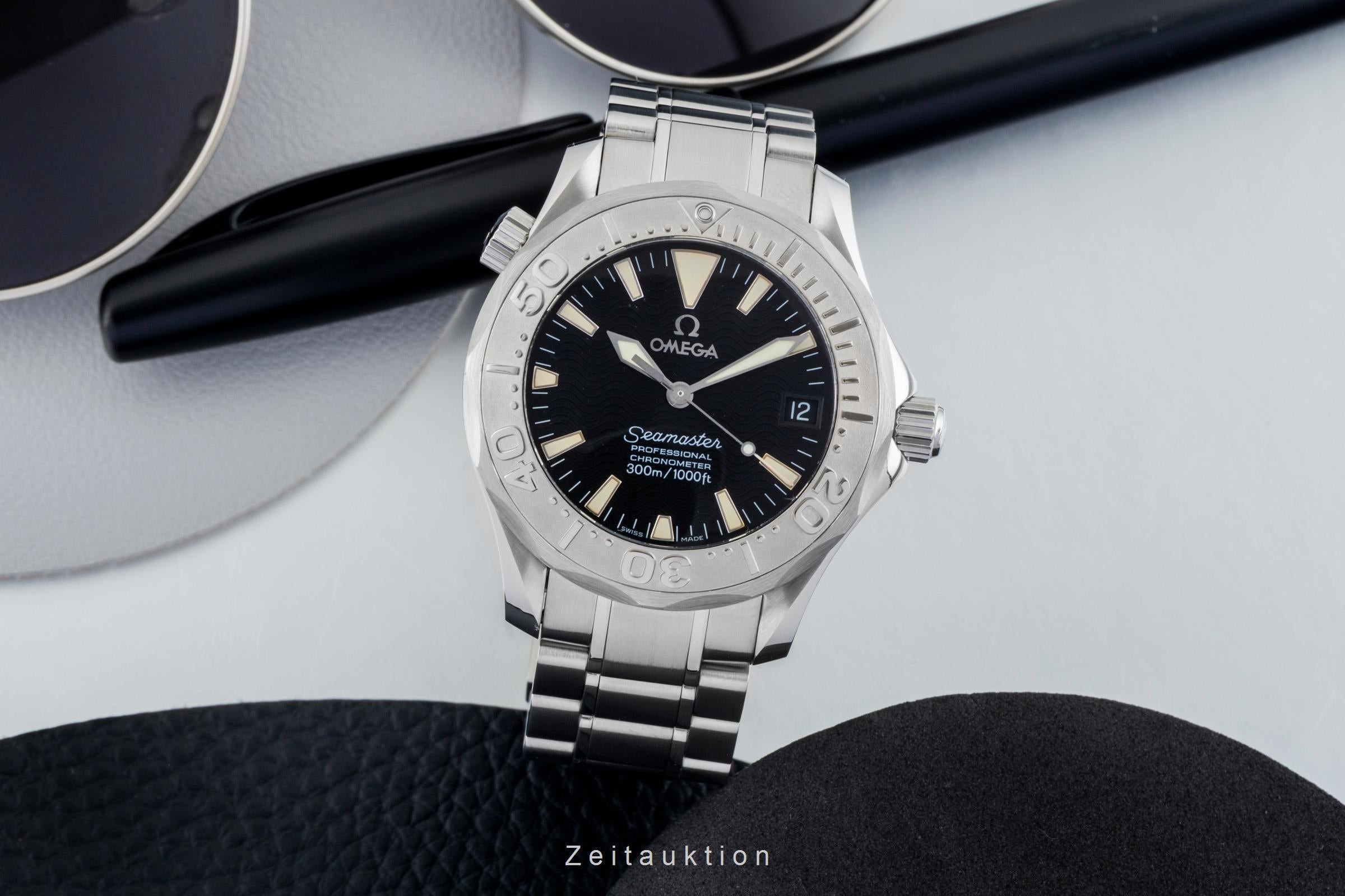Omega Seamaster steel / white gold automatic men's watch 2236.50.00, 168.1643  [2602570]