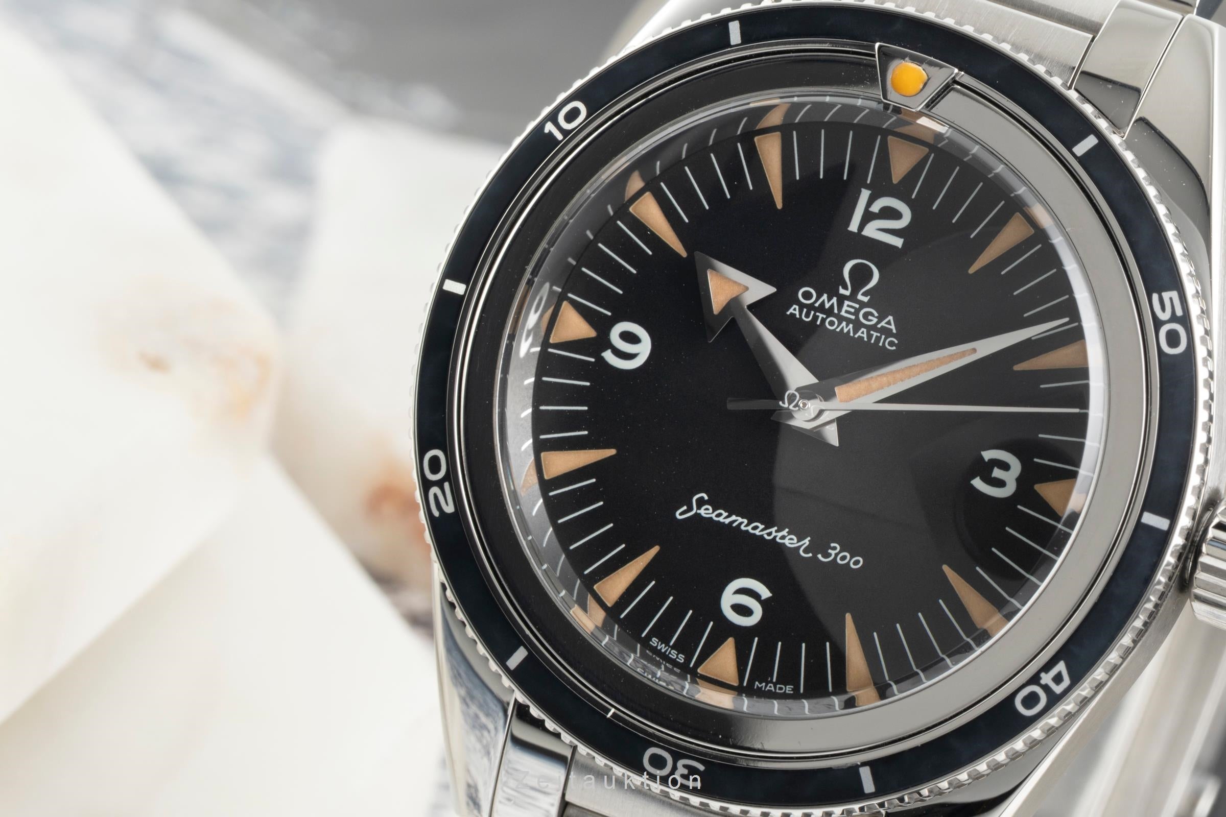 Omega Seamaster 300 Co-Axial 1957 Trilogy Ref. 234.10.39.20.01.001 NP: 8500,- €  [2602593]